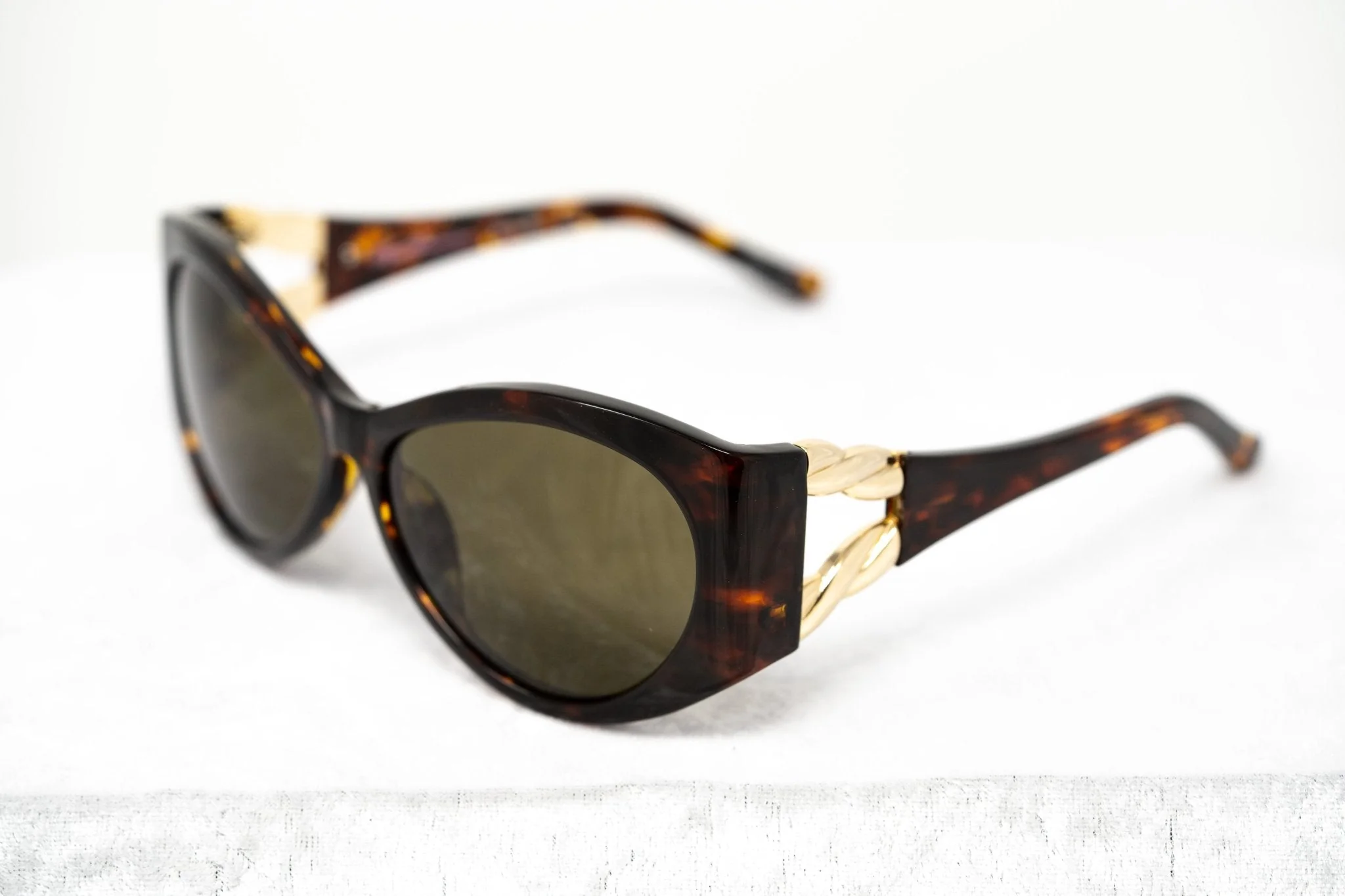 Agent Provocateur Ladies Sunglasses Oversized Tortoiseshell and Green - Image 5