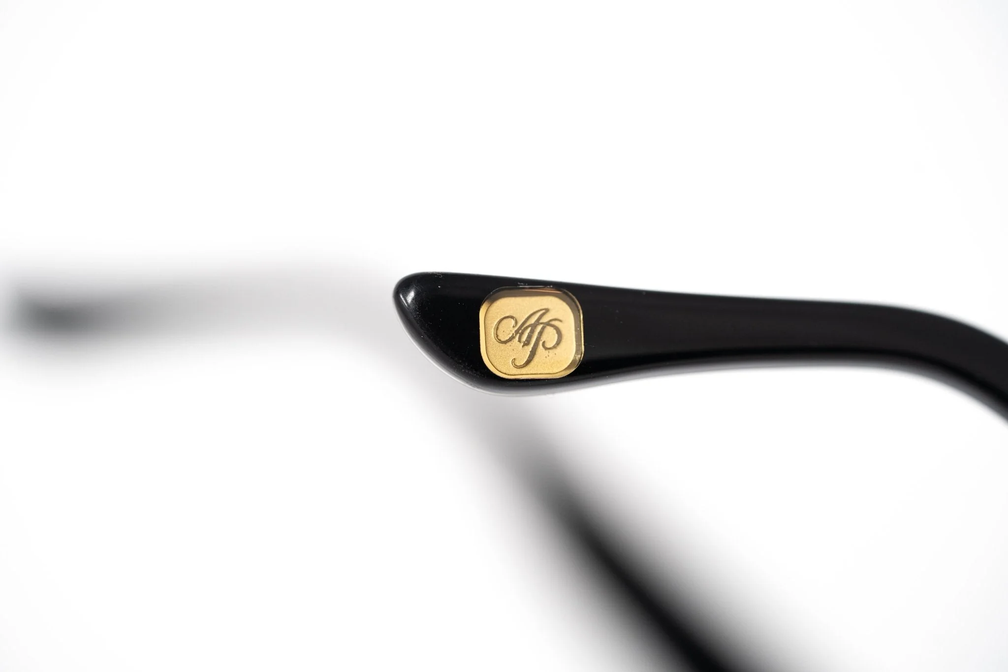 Agent Provocateur Sunglasses Special Black with Gold and Grey - Image 14
