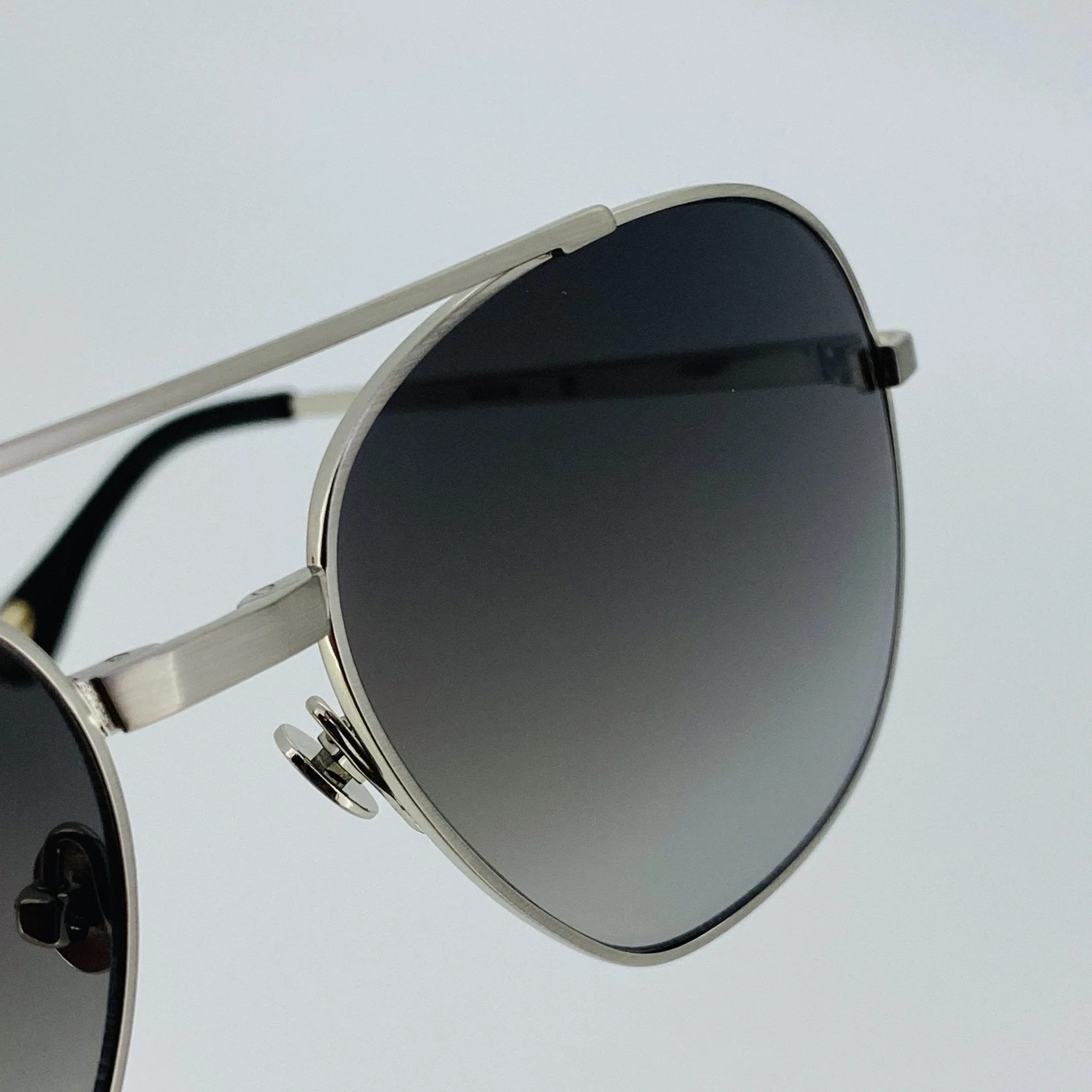 Ann Demeulemeester Men's Sunglasses Silver and Gray - Image 10