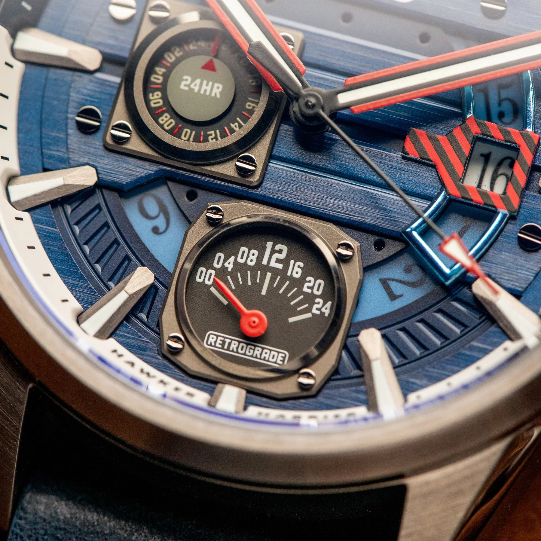AVI-8 Hawker Harrier Farley Blue Mens Watch - Image 3