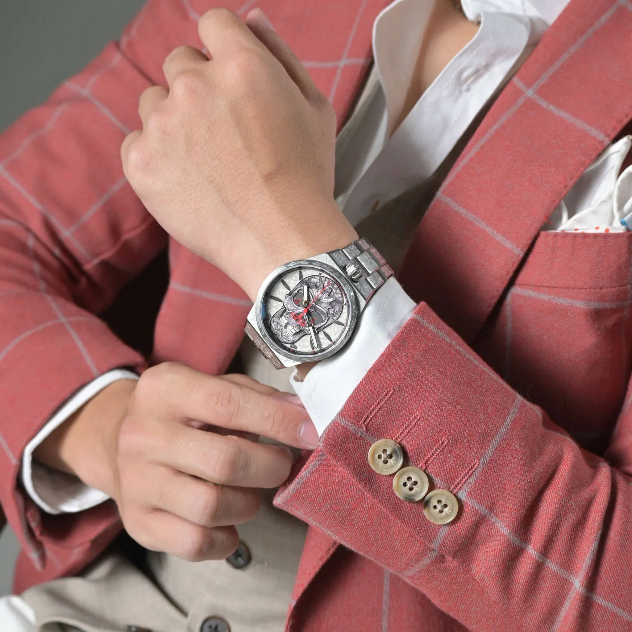 Bomberg Bolt-68 Neo Tattooed Cancun Skull Limited Edition Silver Watch - Image 9