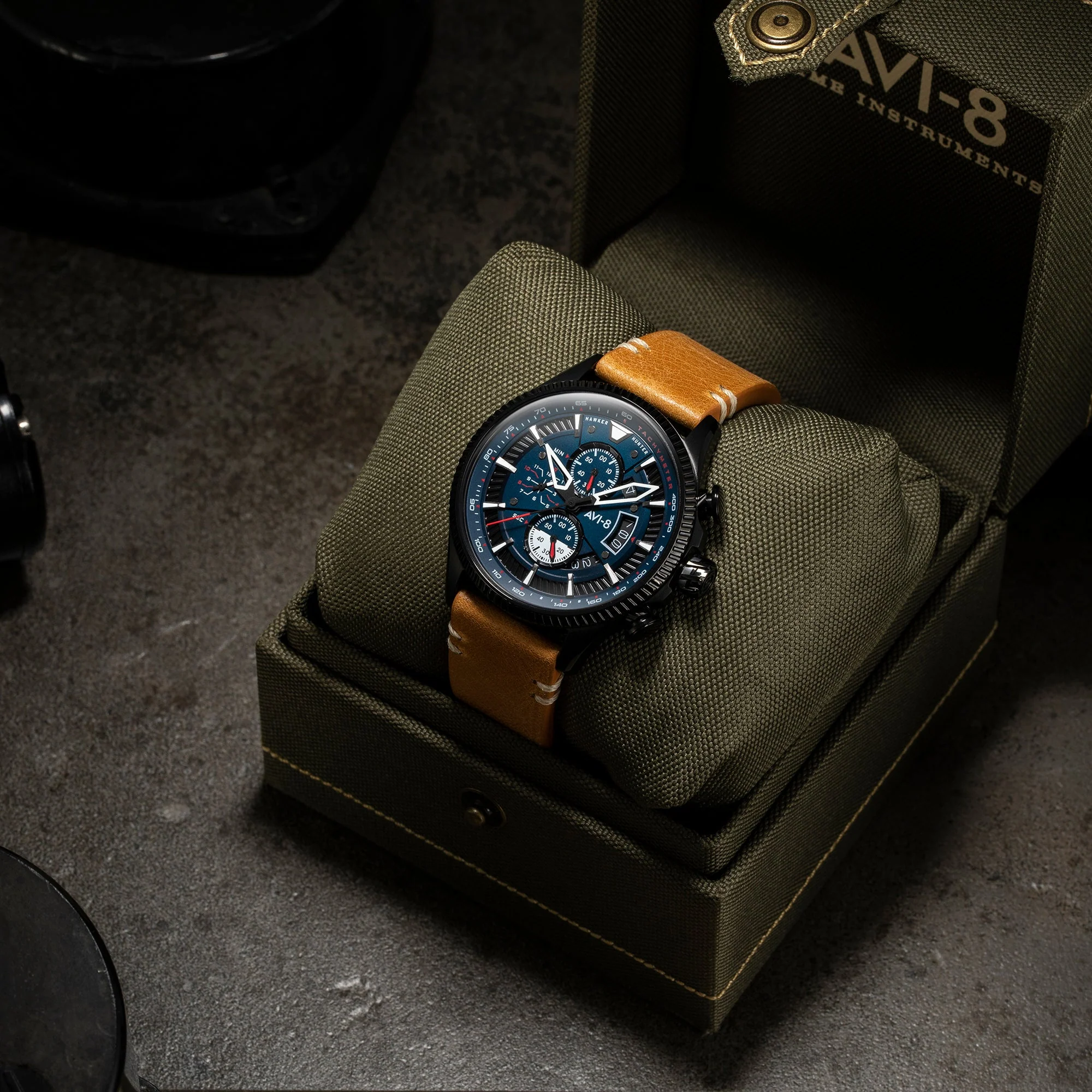 AVI-8 Carbon Navy Hawker Hunter Chronograph Watch - Image 9