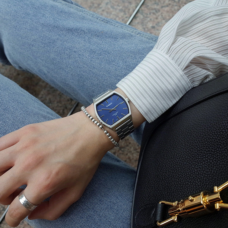 Casio Square Unisex Blue Silver Watch - Image 3