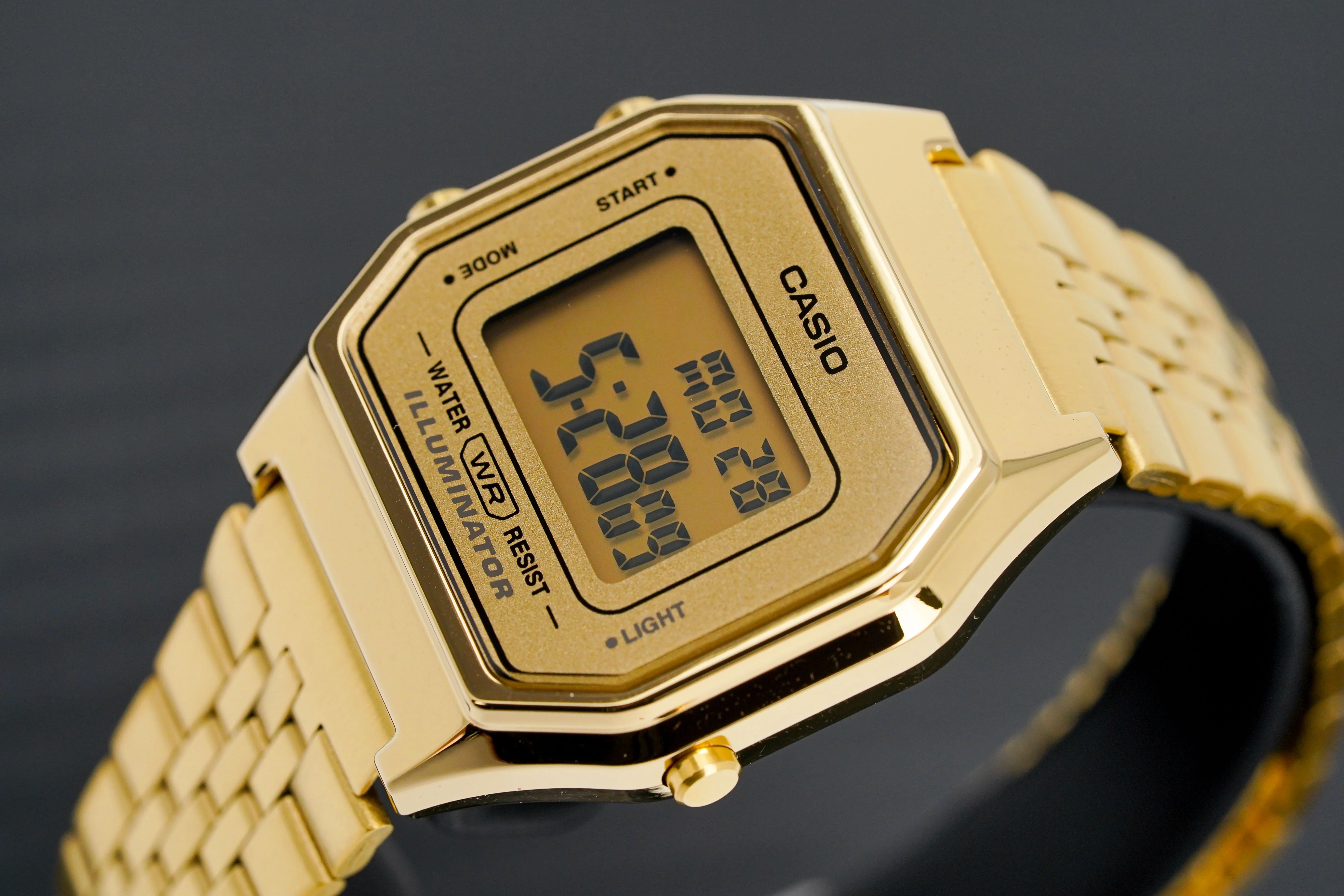 Casio Watch Digital Vintage Gold - Image 3