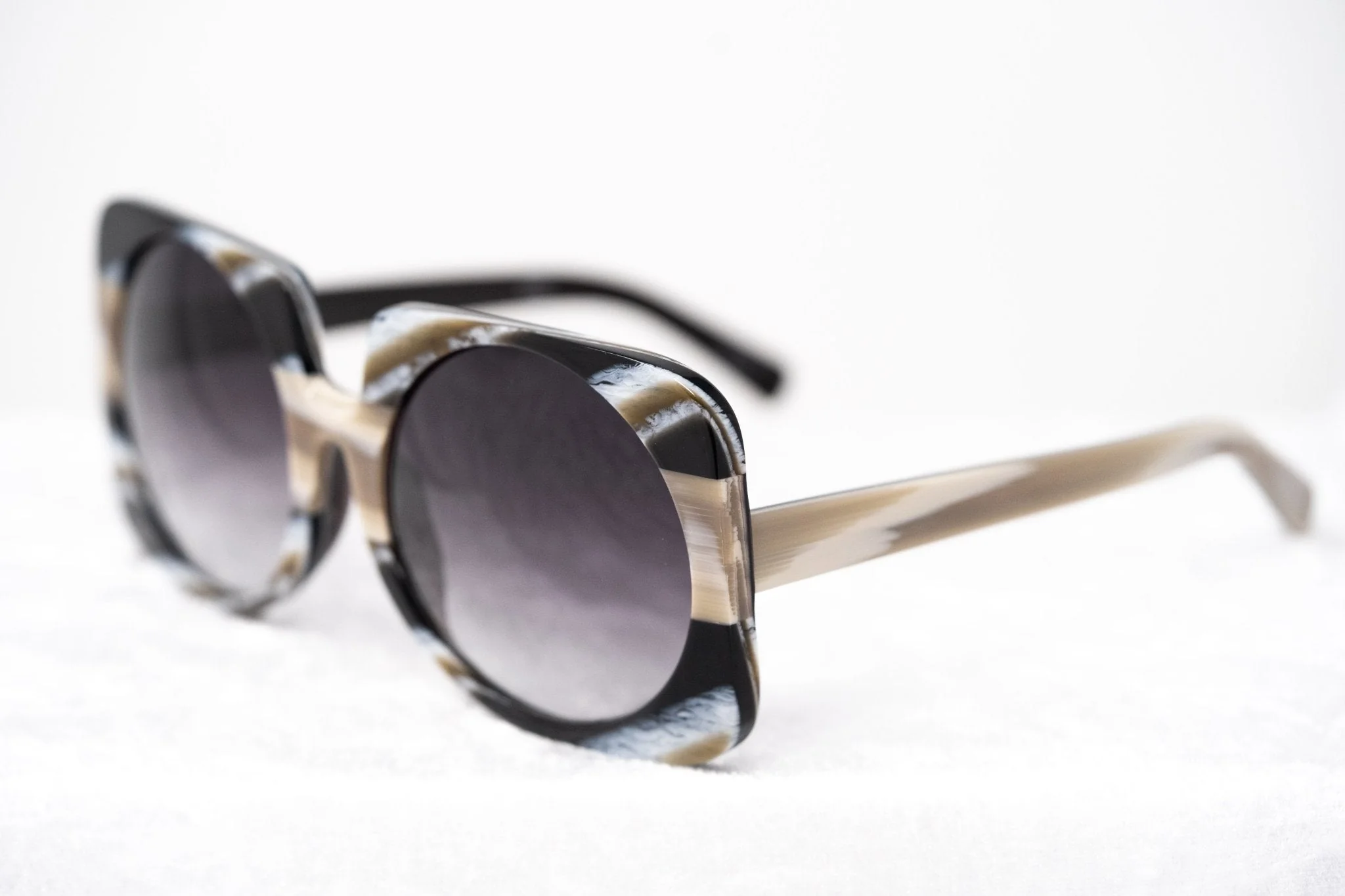 Prabal Gurung Sunglasses Square Brown and Grey - Image 5