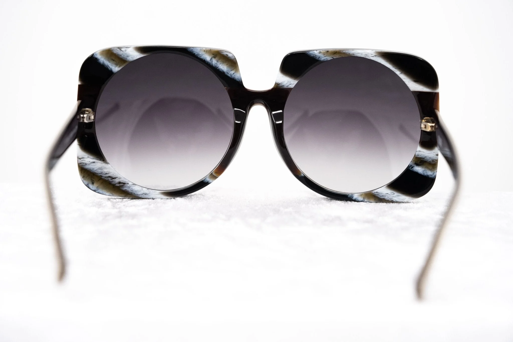 Prabal Gurung Sunglasses Square Brown and Grey - Image 6