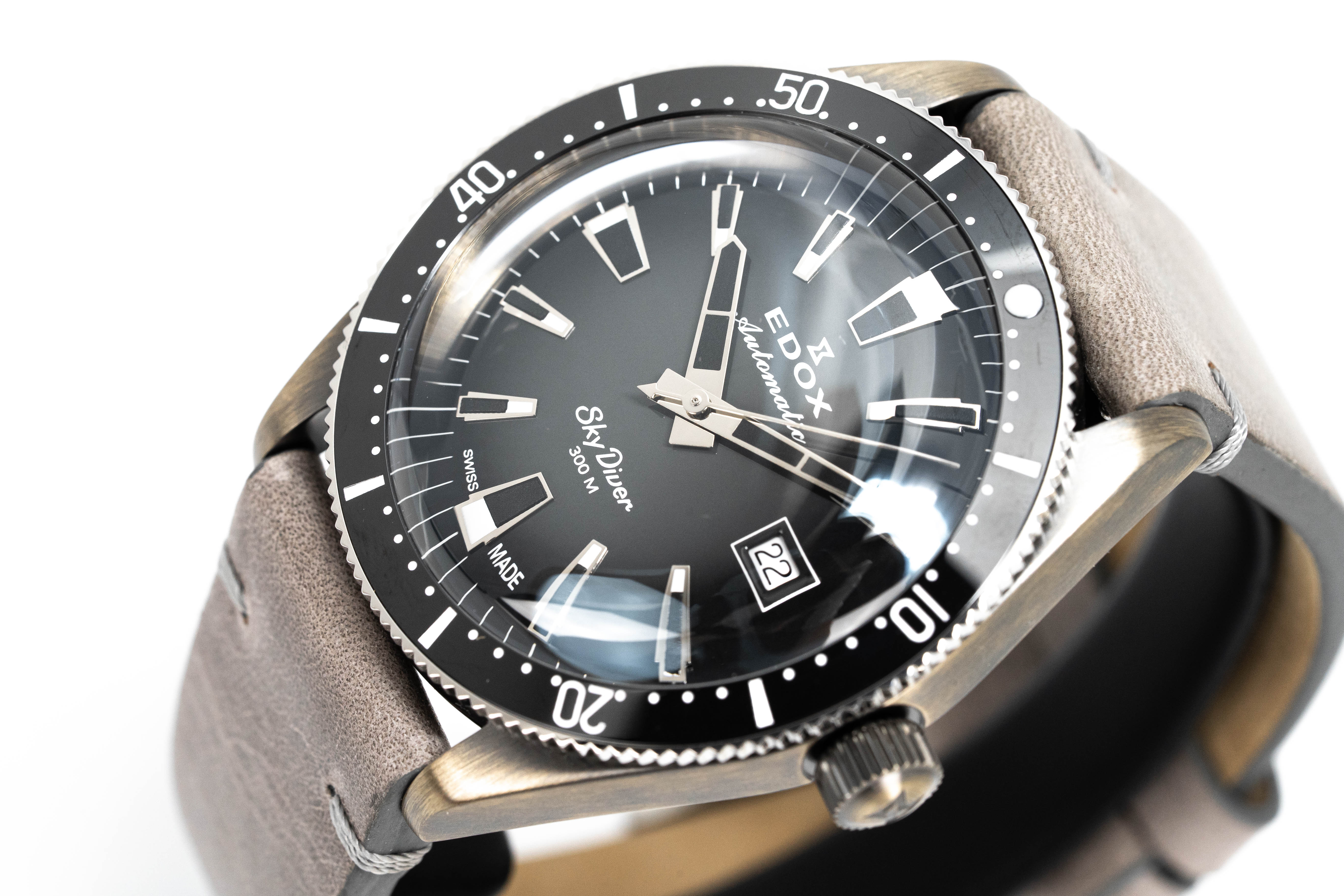 Edox Men's Watch Limited Edition Sky Diver Automatic Grey - Image 3