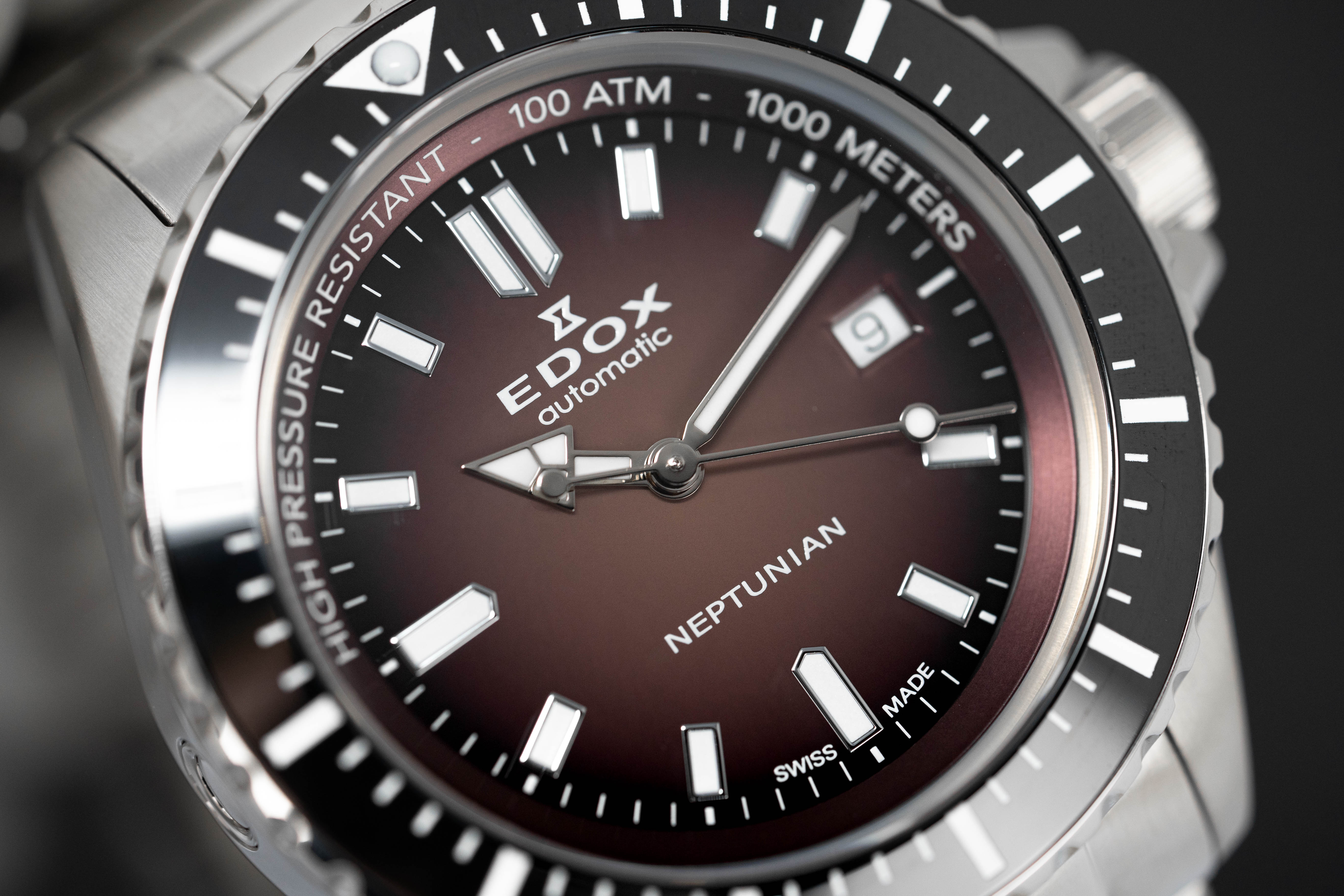 Edox Men's Watch Neptunian Automatic Bordeaux - Image 4