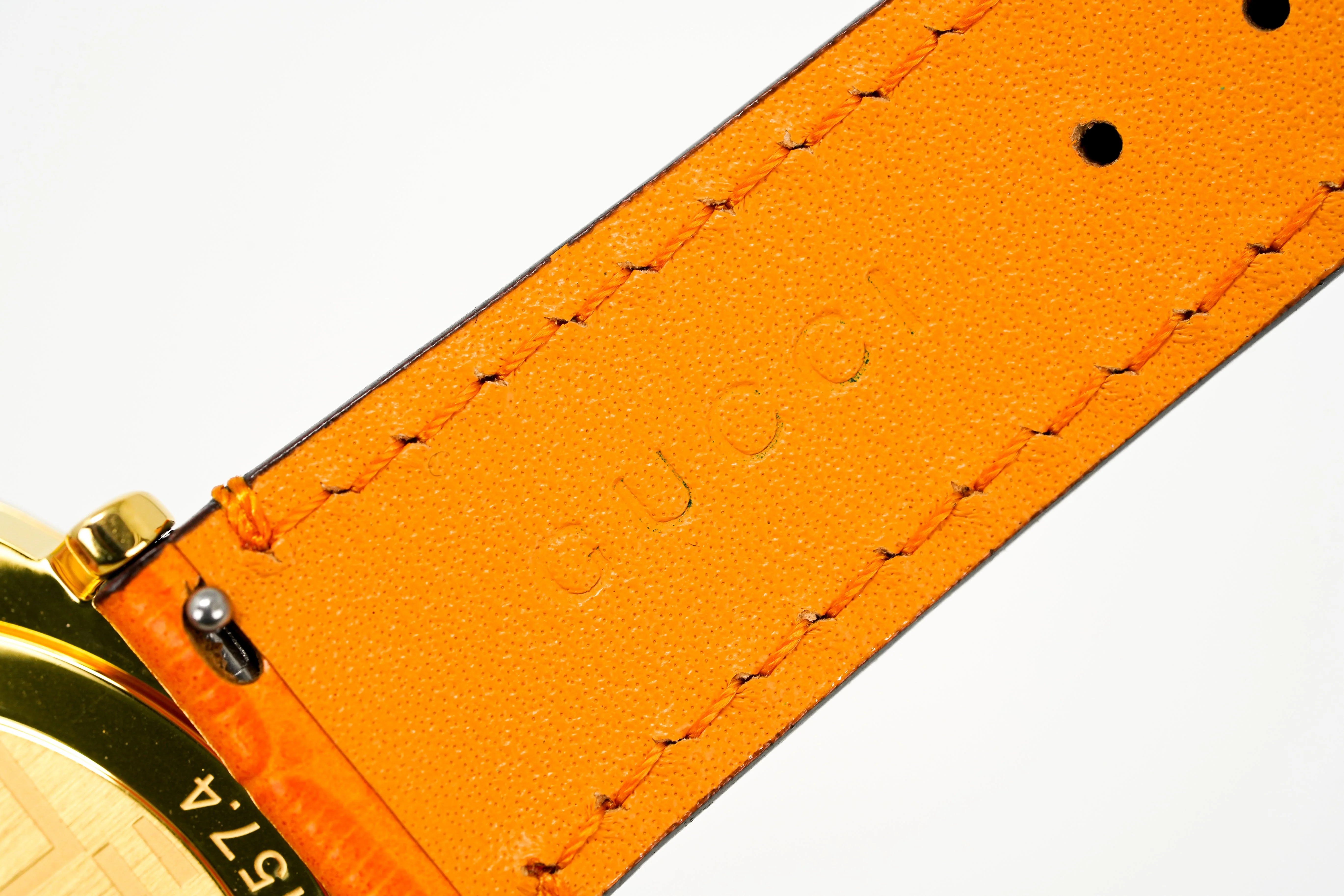 Gucci Watch Grip 35mm Gold PVD Orange - Image 4