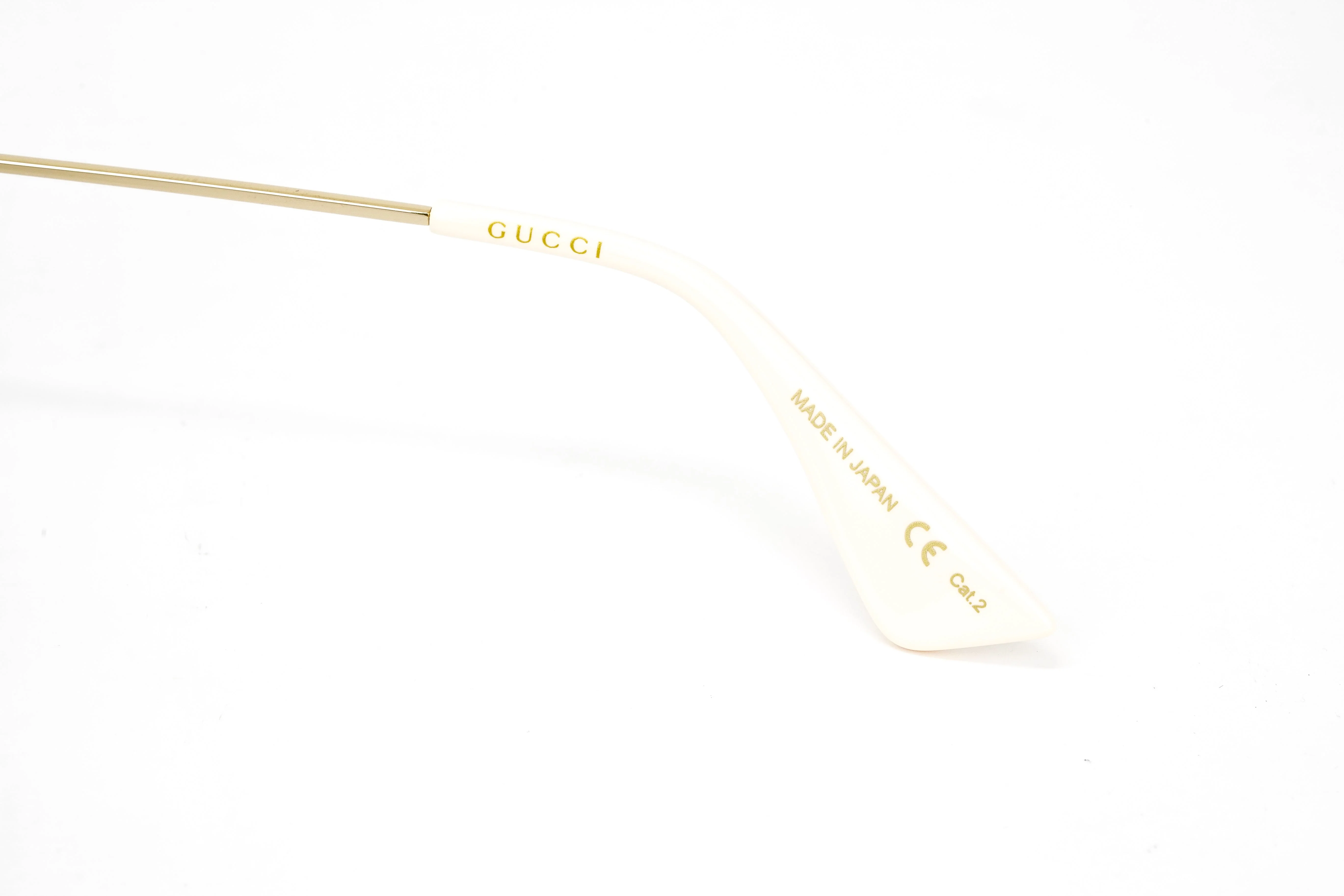 Gucci Women's Sunglasses Oversized Round Gold Maison de l'Amour - Image 4