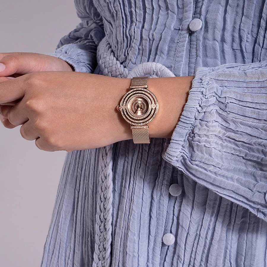 Guess Dream Ladies Rose Gold Watch - Image 8