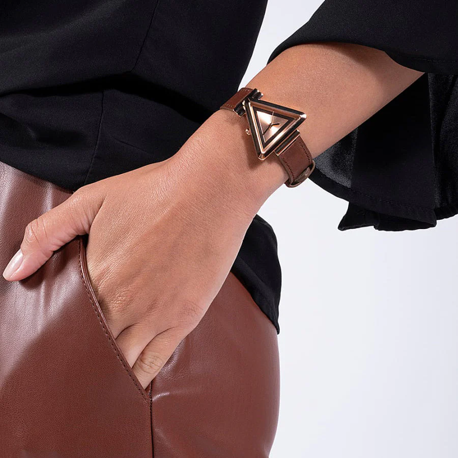 Guess Fame Ladies Rose Gold Watch - Image 7