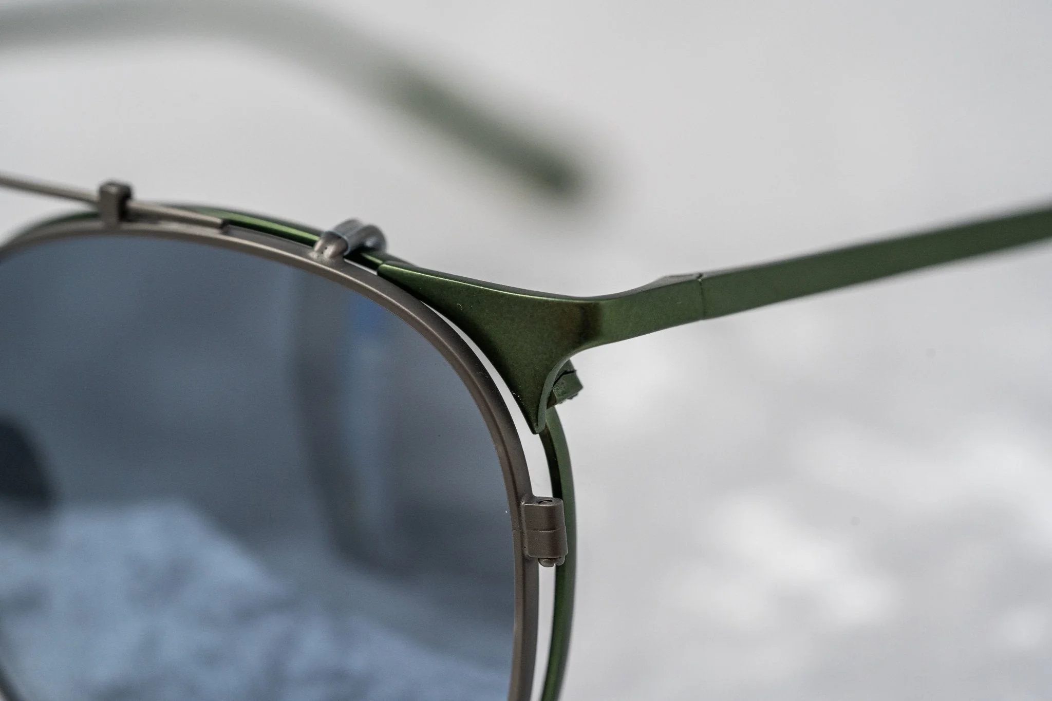 Kris Van Assche Sunglasses Round Green and Flash - Image 7
