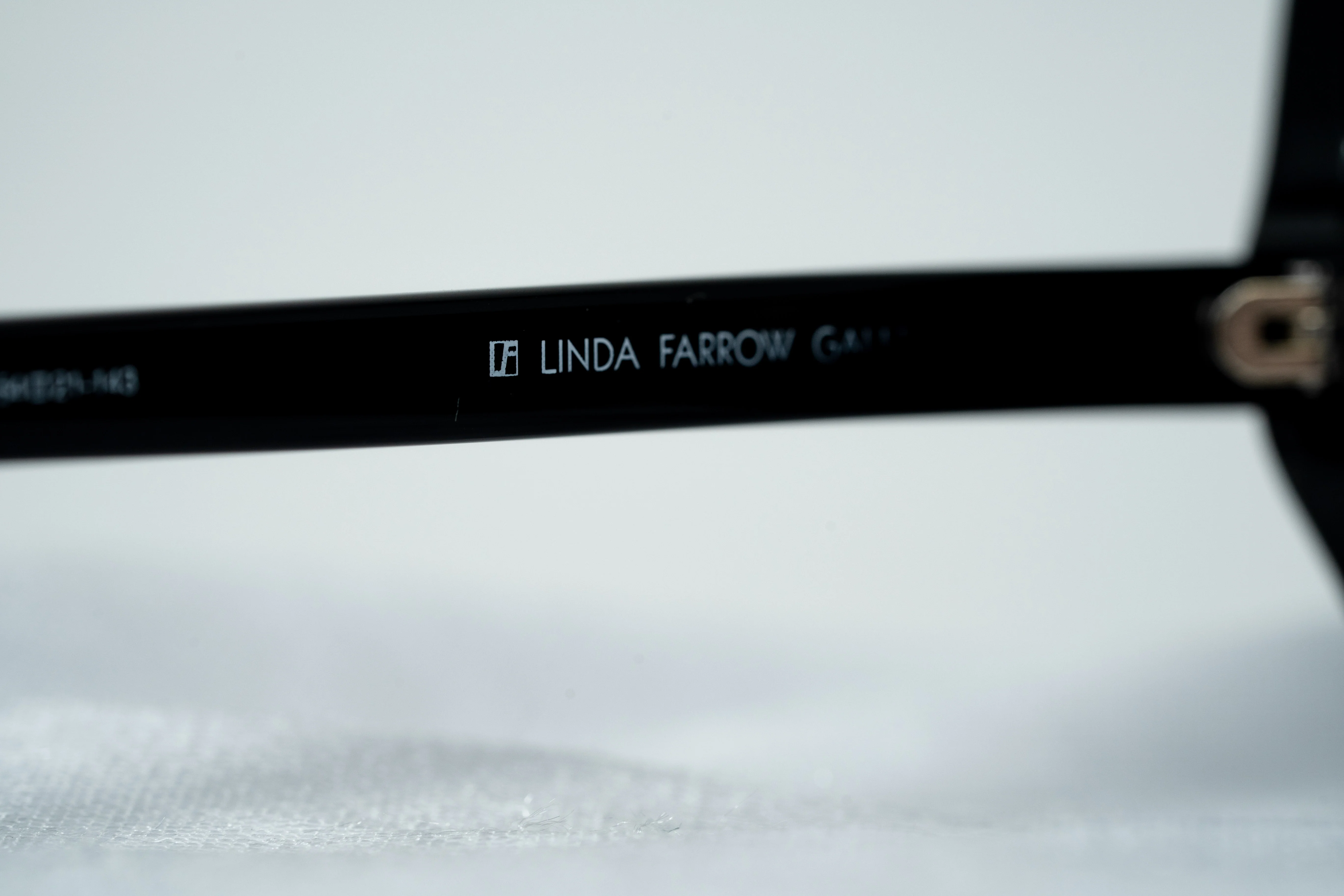 Khaleda And Fahad Ladies Cat Eye Grey Sunglasses - Image 12