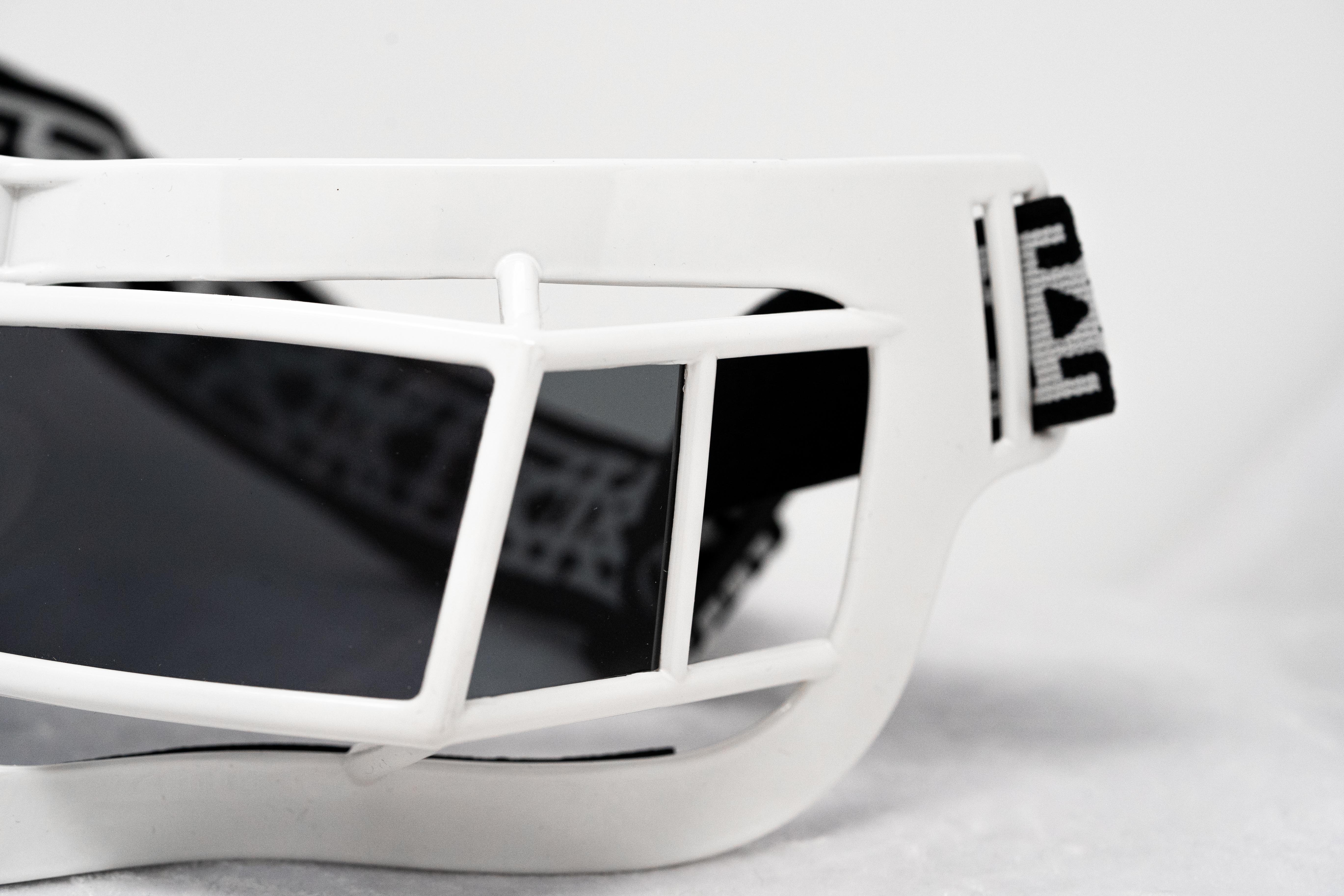 Kokon To Zai Unisex Special Grey Sunglasses - Image 6