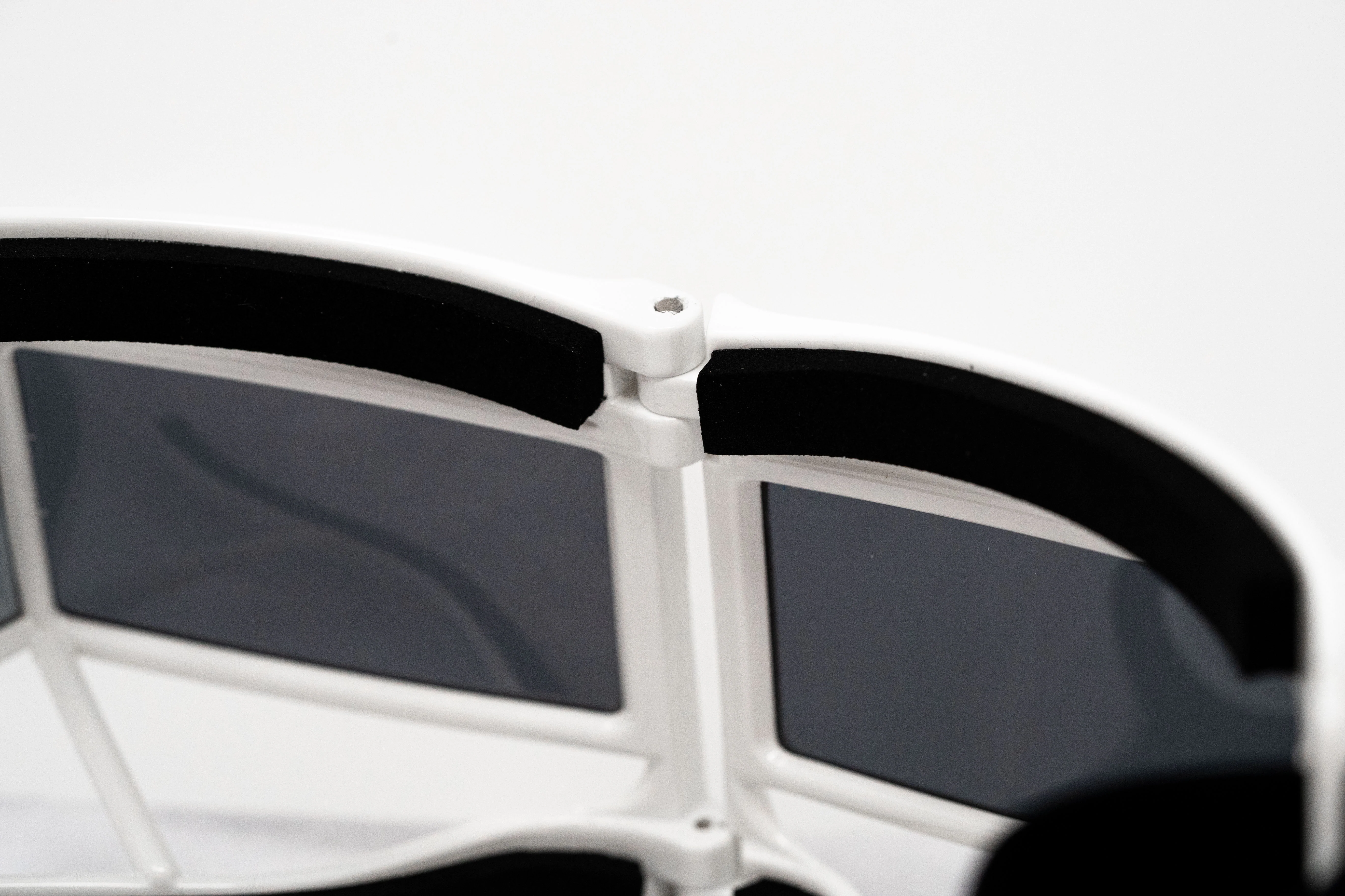 Kokon To Zai Unisex Special Grey Sunglasses - Image 8