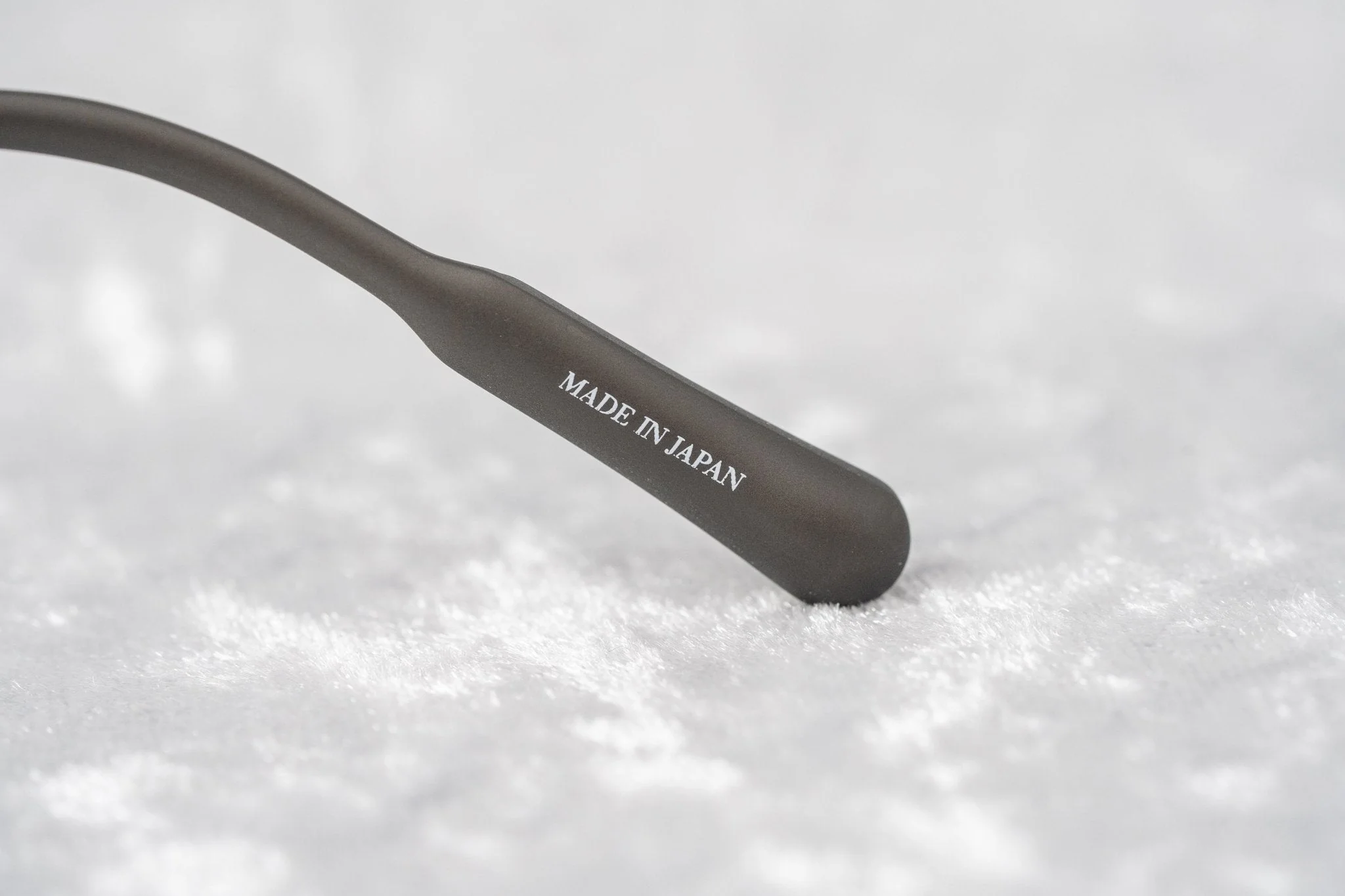 Kris Van Assche Sunglasses Round Bronze and Grey - Image 9