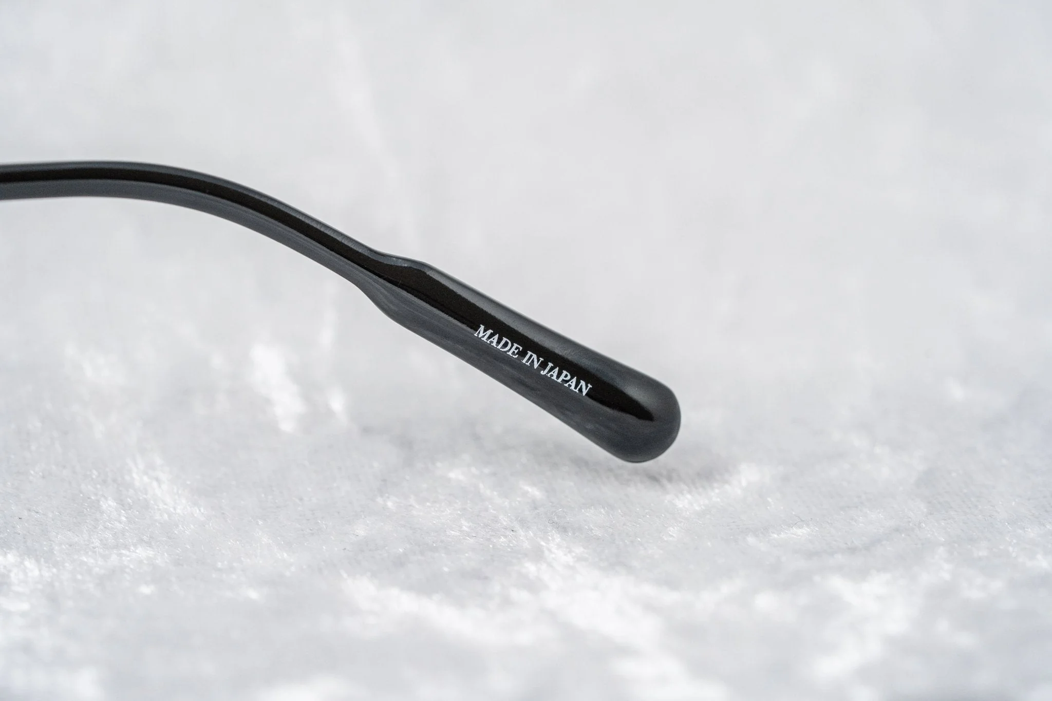 Kris Van Assche Sunglasses Round Black and Green - Image 10