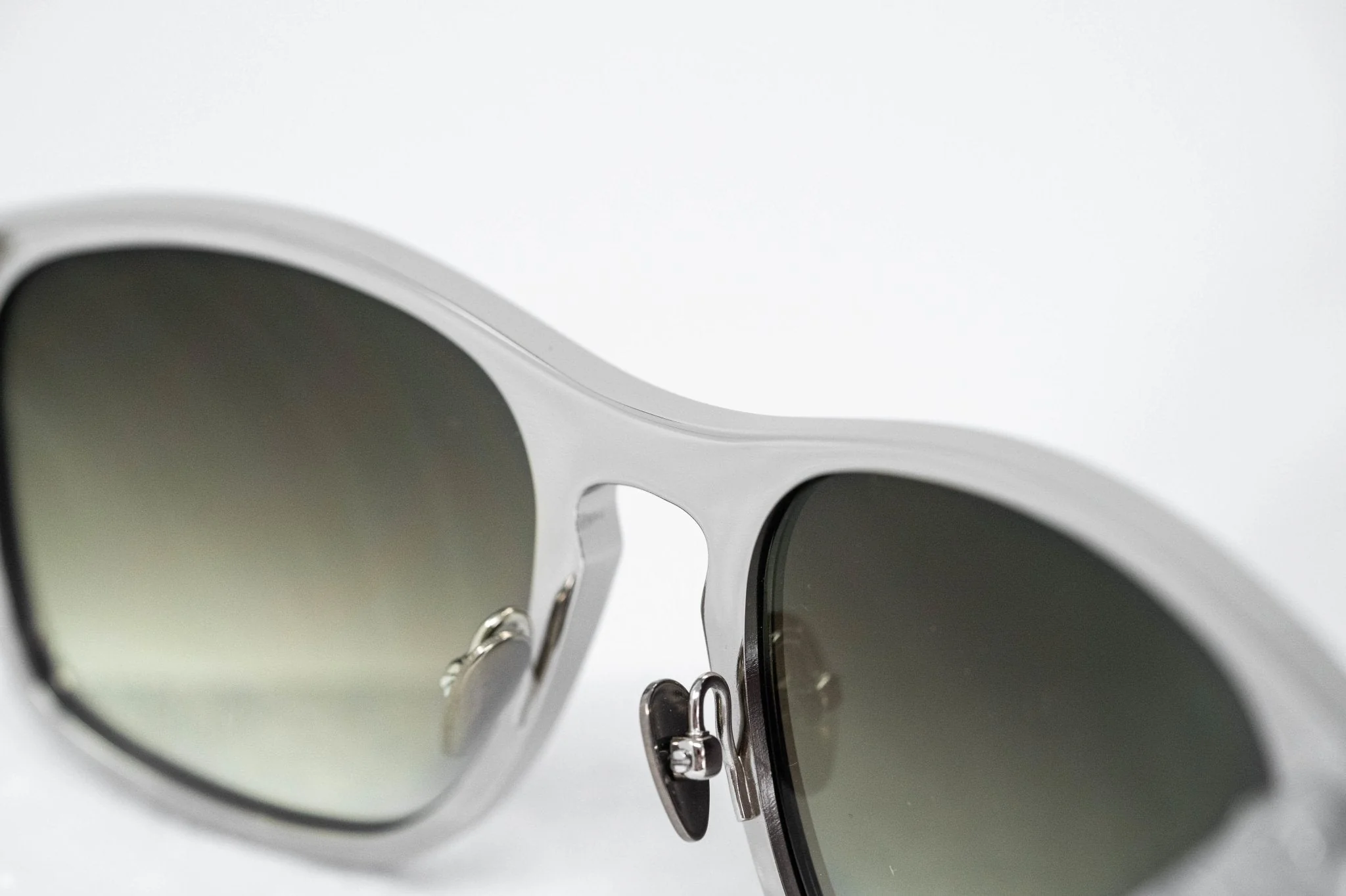 Kris Van Assche Sunglasses D-Frame Silver and Green - Image 5