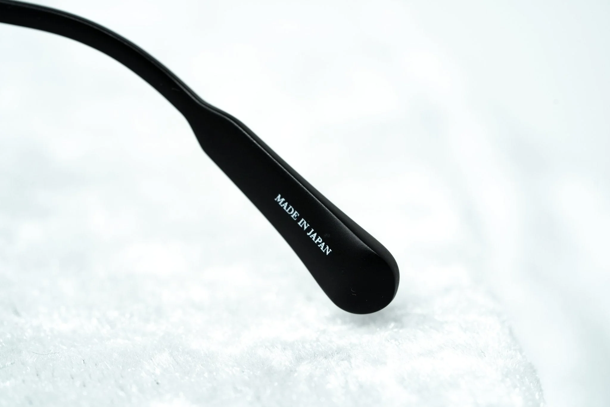 Kris Van Assche Sunglasses D-Frame Black and Green - Image 11