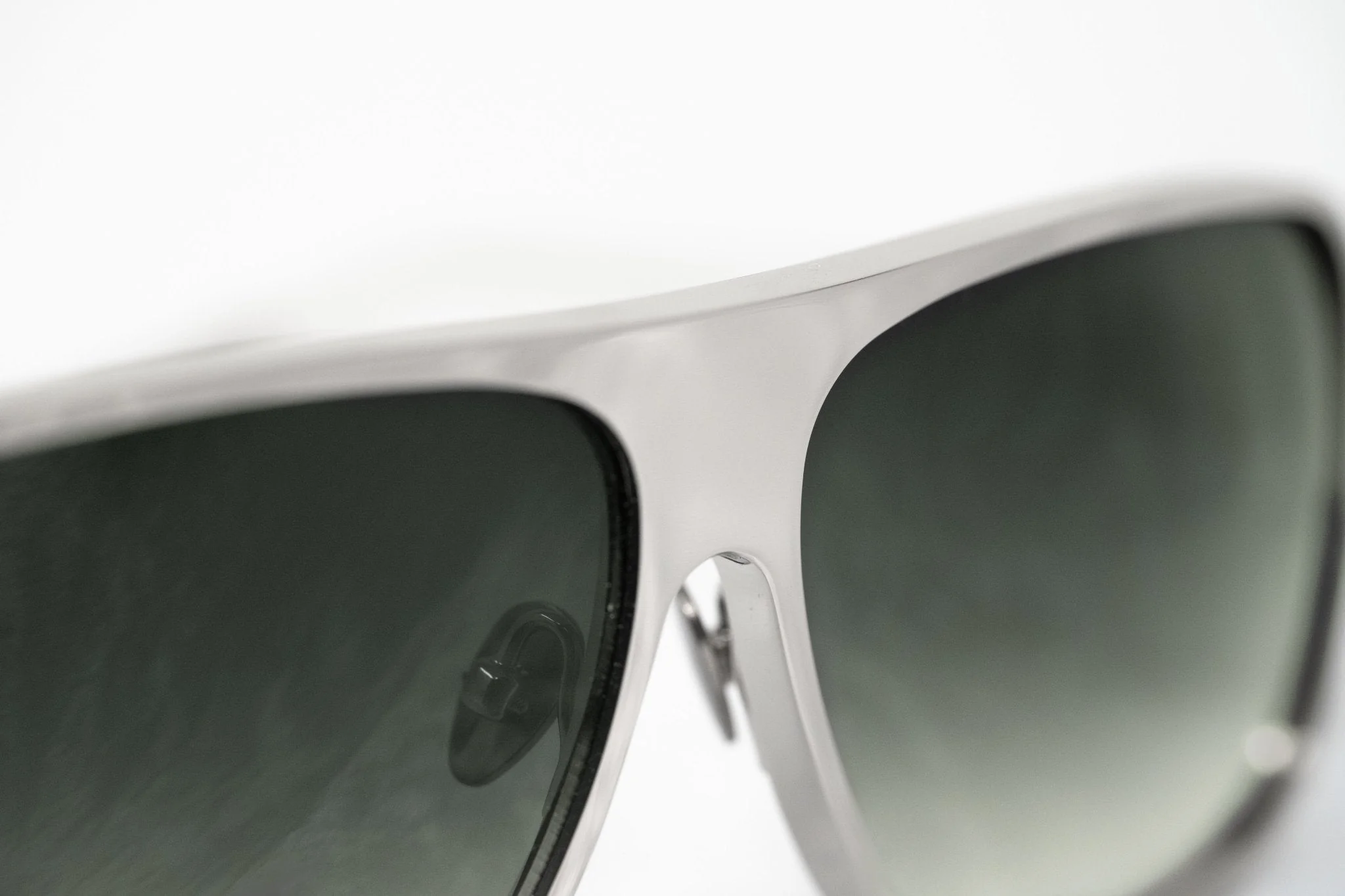 Kris Van Assche Sunglasses Rectangular Silver and Green - Image 7