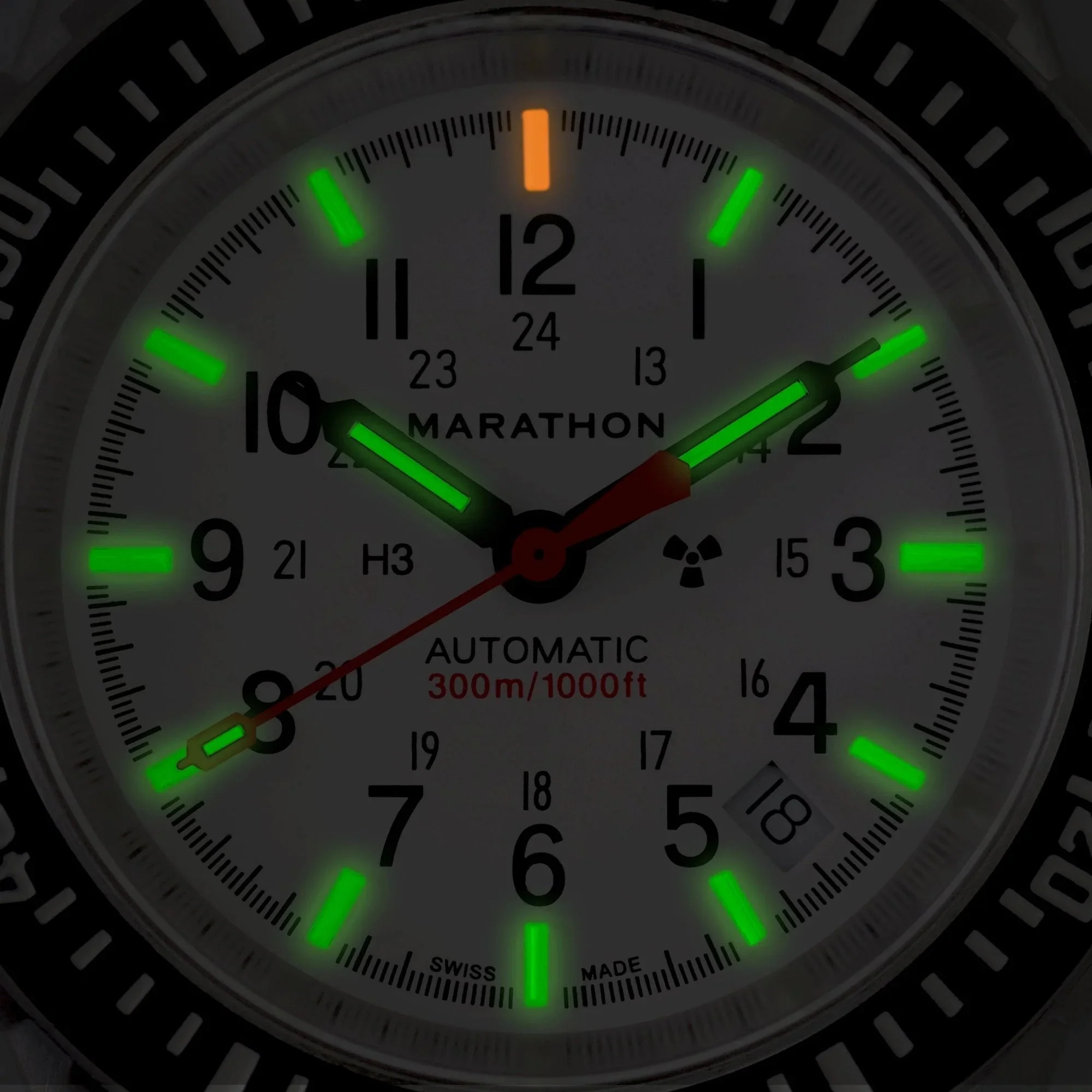 Marathon Arctic Edition Large Diver's Automatic (GSAR) - 41mm White Dial No Government Markings Stainless Steel WW194006BRACE-WD - Image 10