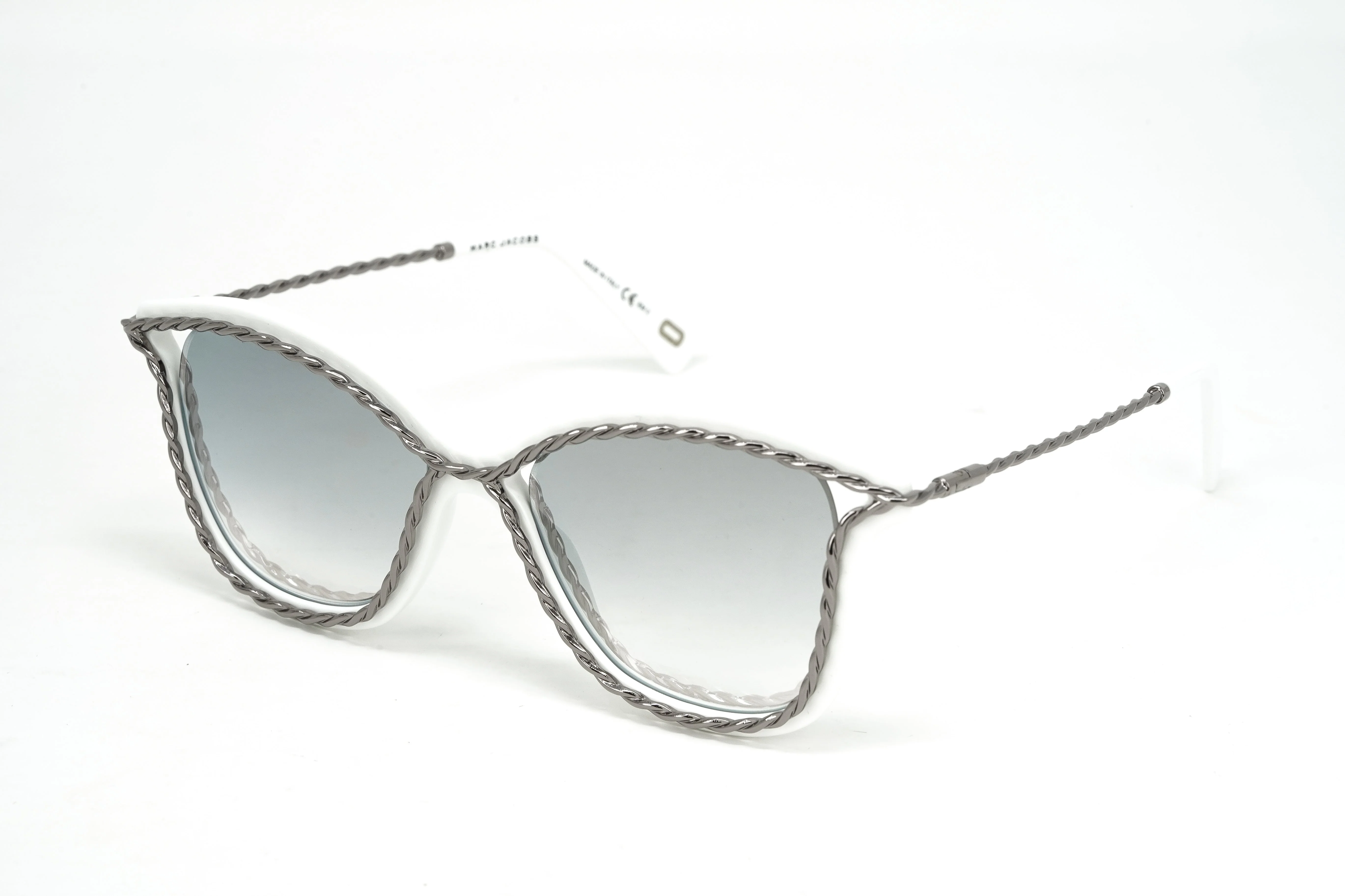 Marc Jacobs Women's Cat Eye Sunglasses White Grey - Image 3
