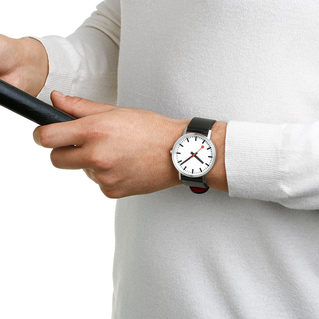 Mondaine Classic 40mm White Watch - Image 2