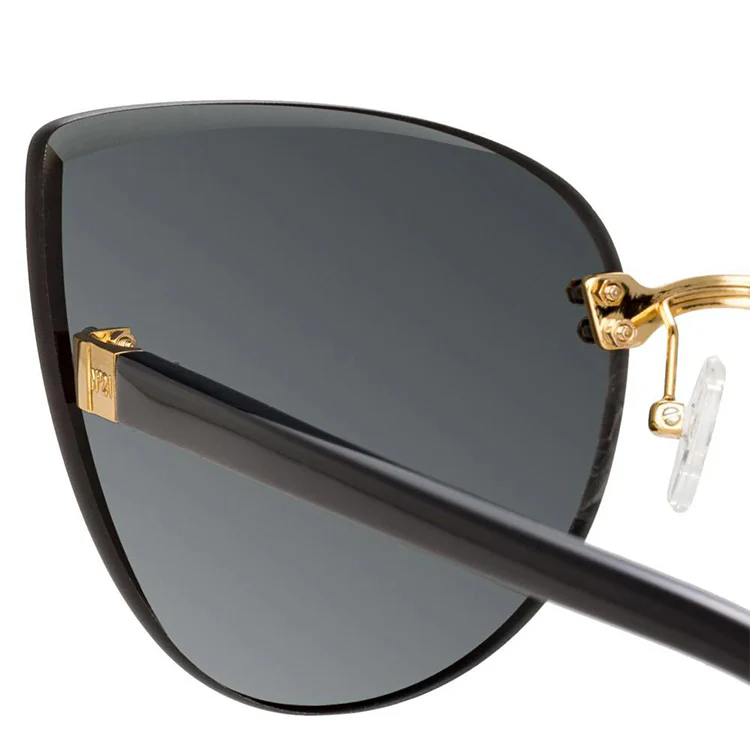 NO 21 x Linda Farrow Black Sunglasses - Image 4