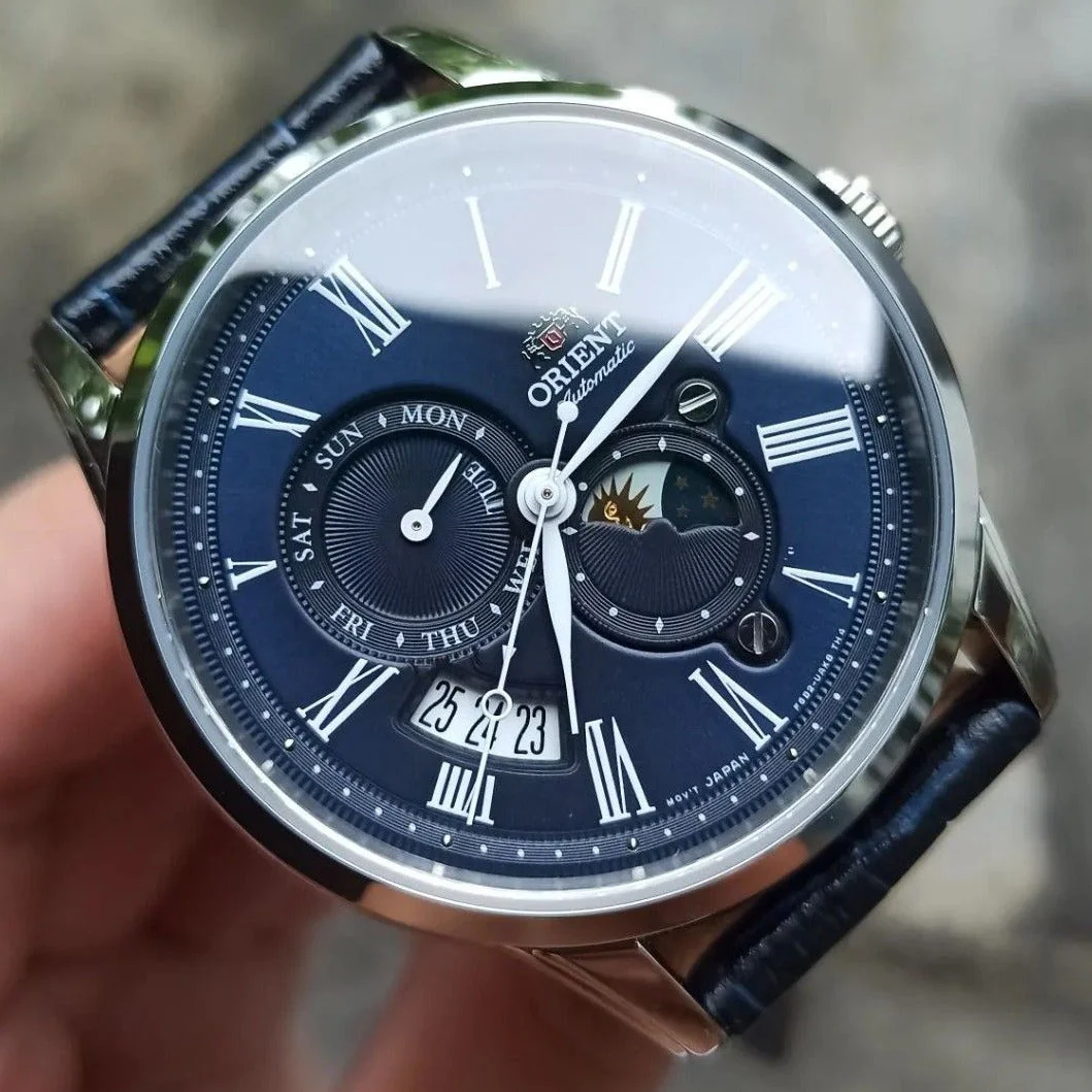 Orient Sun and Moon Men's Blue Watch - Image 4