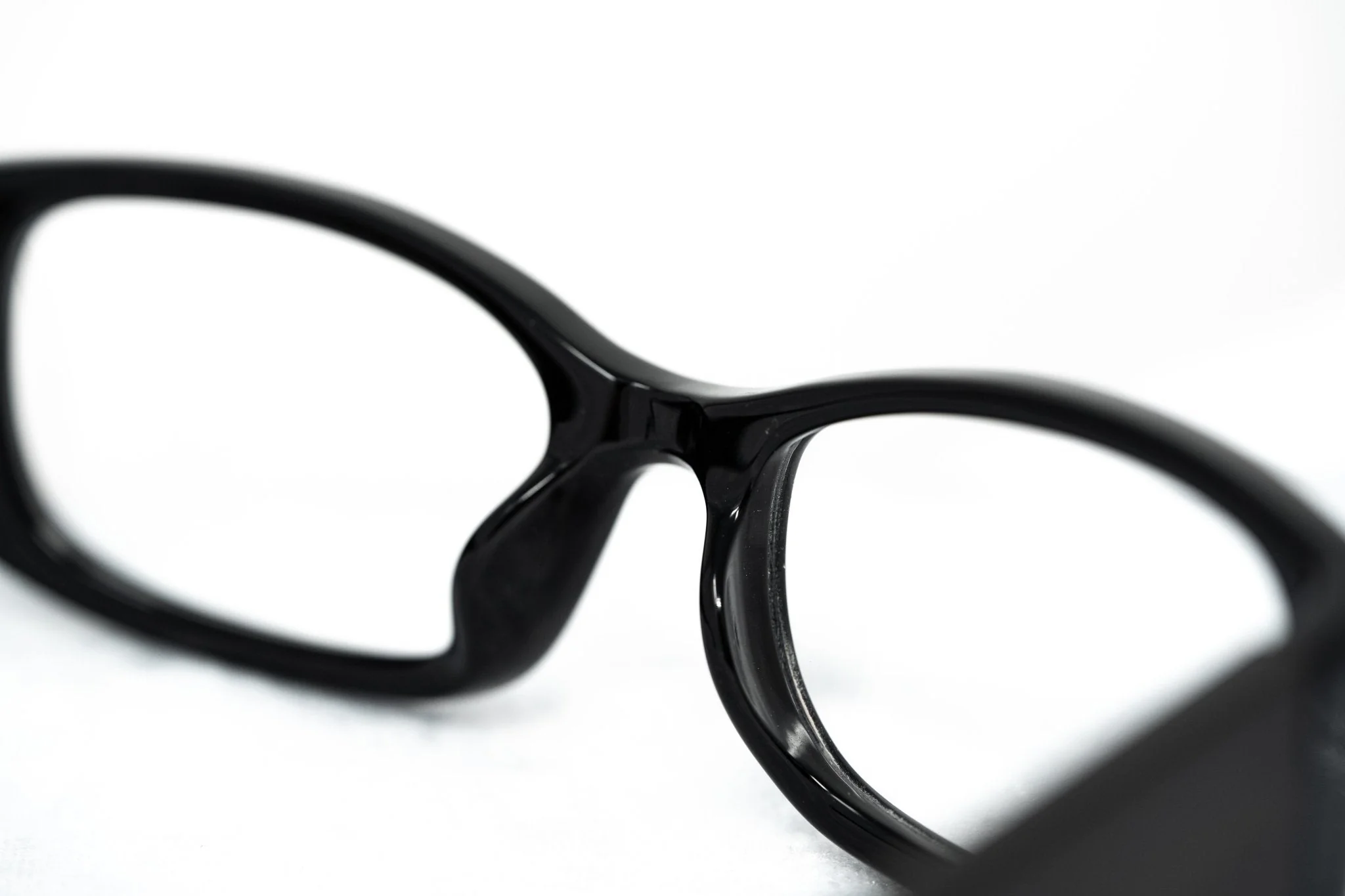 Oscar De La Renta Eyeglasses Rectangle Black and Clear - Image 7
