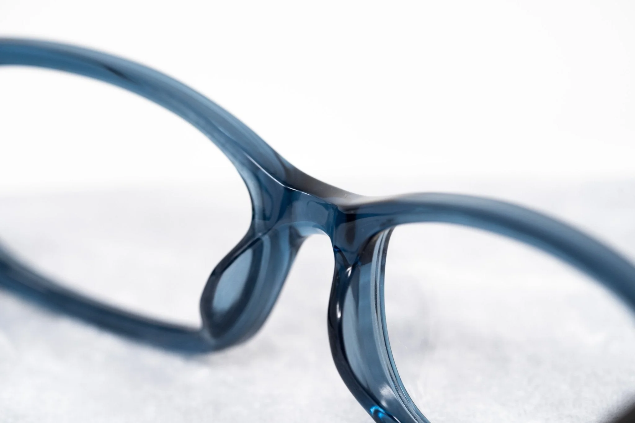 Oscar De La Renta Eyeglasses D-Frame Blue Brown and Clear - Image 7