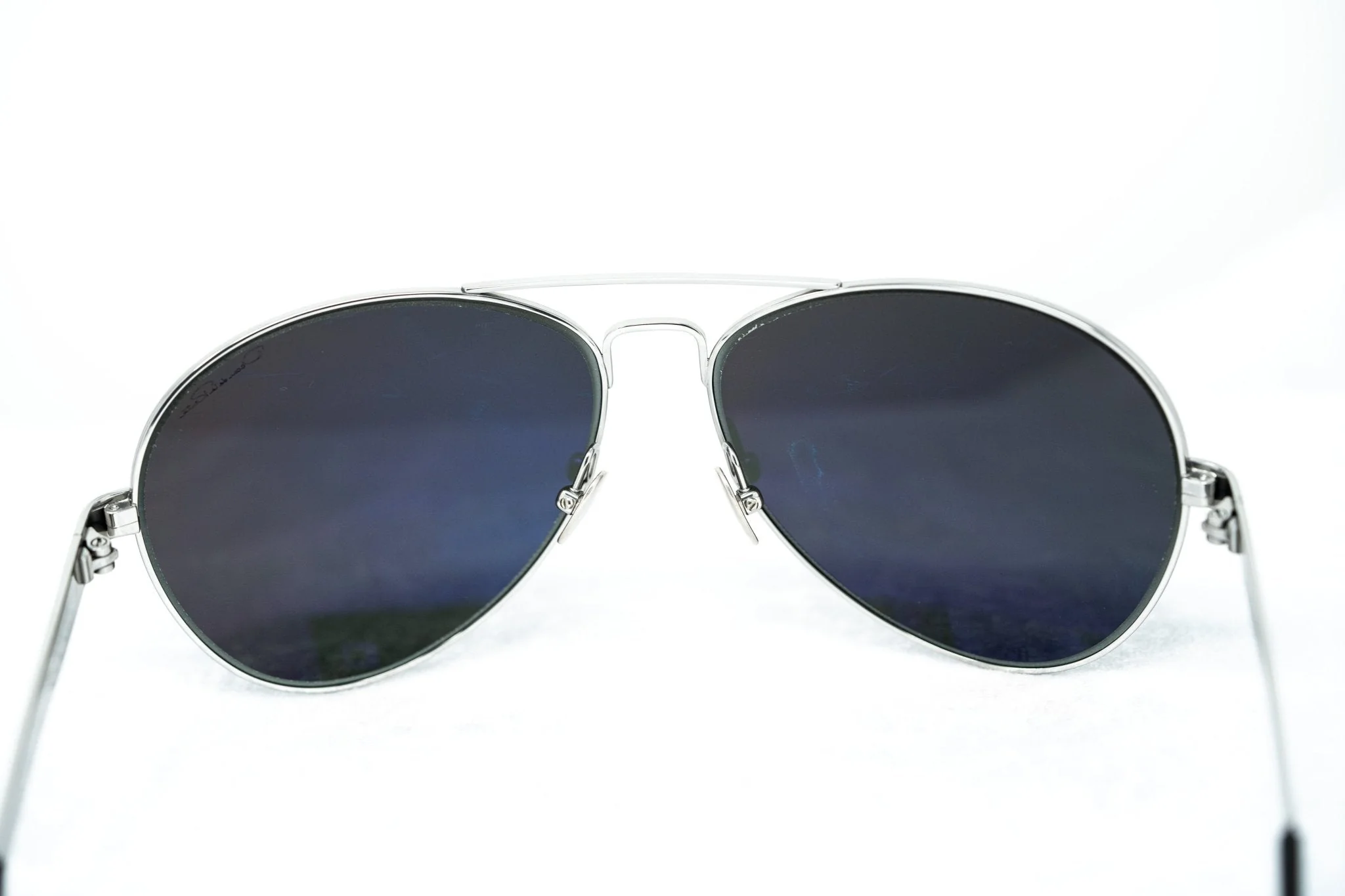 Oscar De La Renta Sunglasses Silver and Grey - Image 6