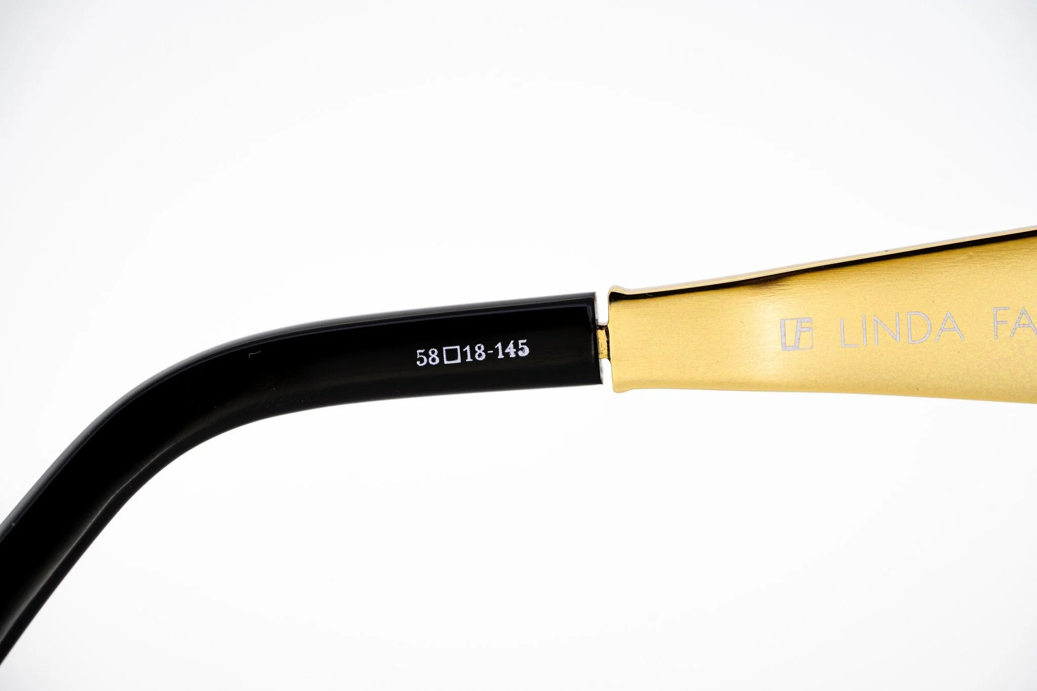 Oscar De La Renta Sunglasses Jackie O Black and Pink - Image 13