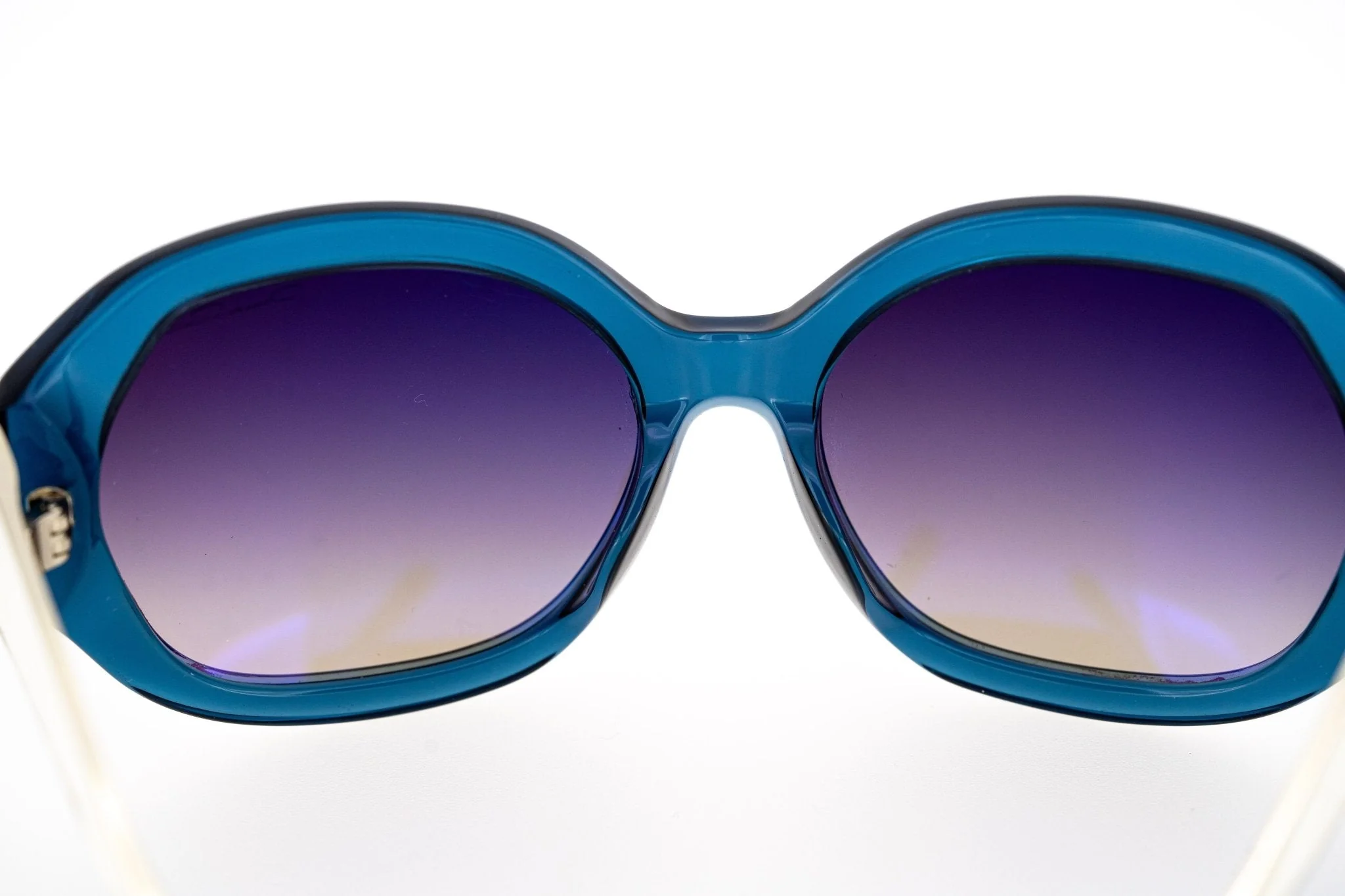Oscar De La Renta Sunglasses Jackie O Blue and Grey - Image 6