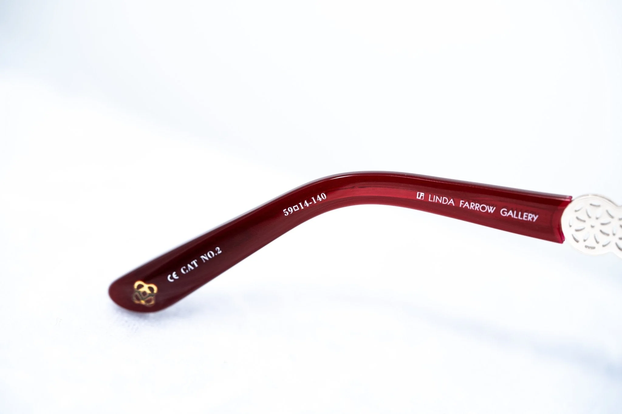 Oscar De La Renta Sunglasses Oval Deep Red and Brown - Image 12