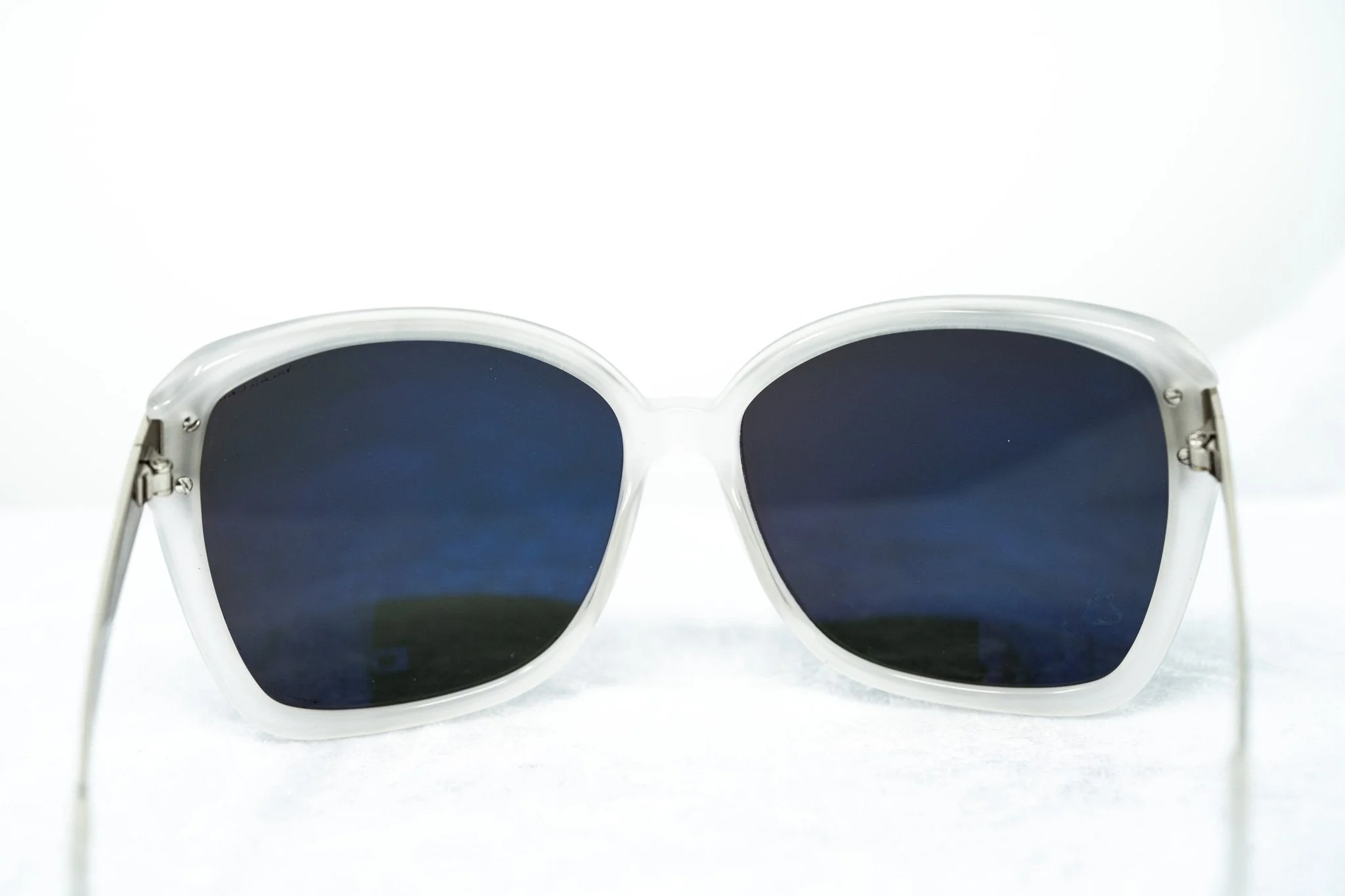 Oscar De La Renta Ladies Sunglasses Oversized Ivory and Grey - Image 6