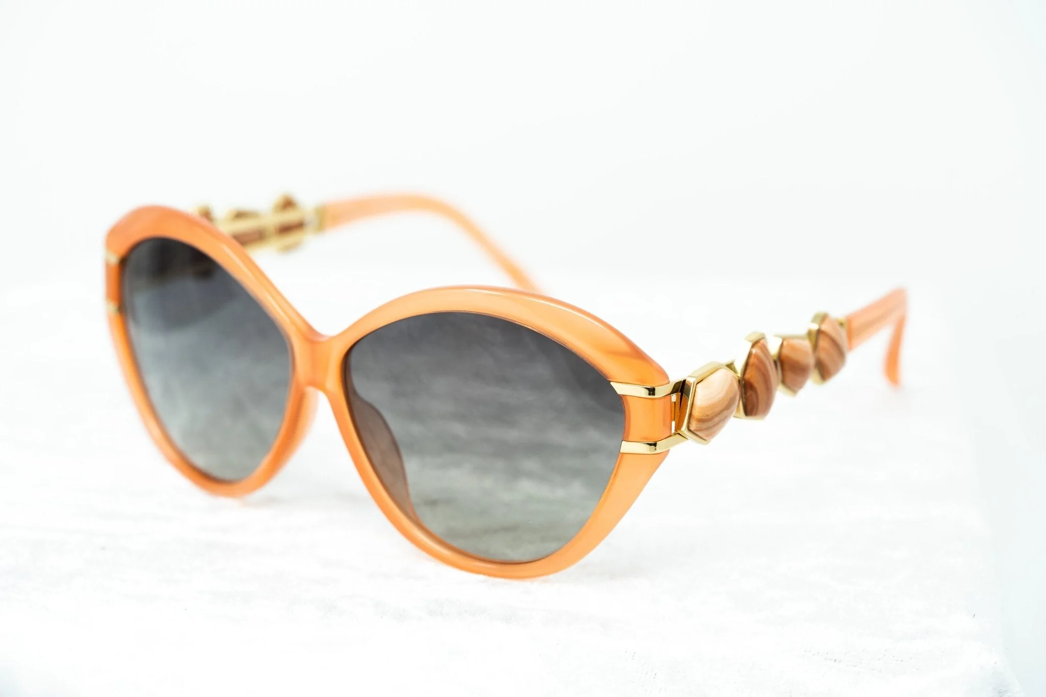 Oscar De La Renta Sunglasses Oversized Orange - Image 5