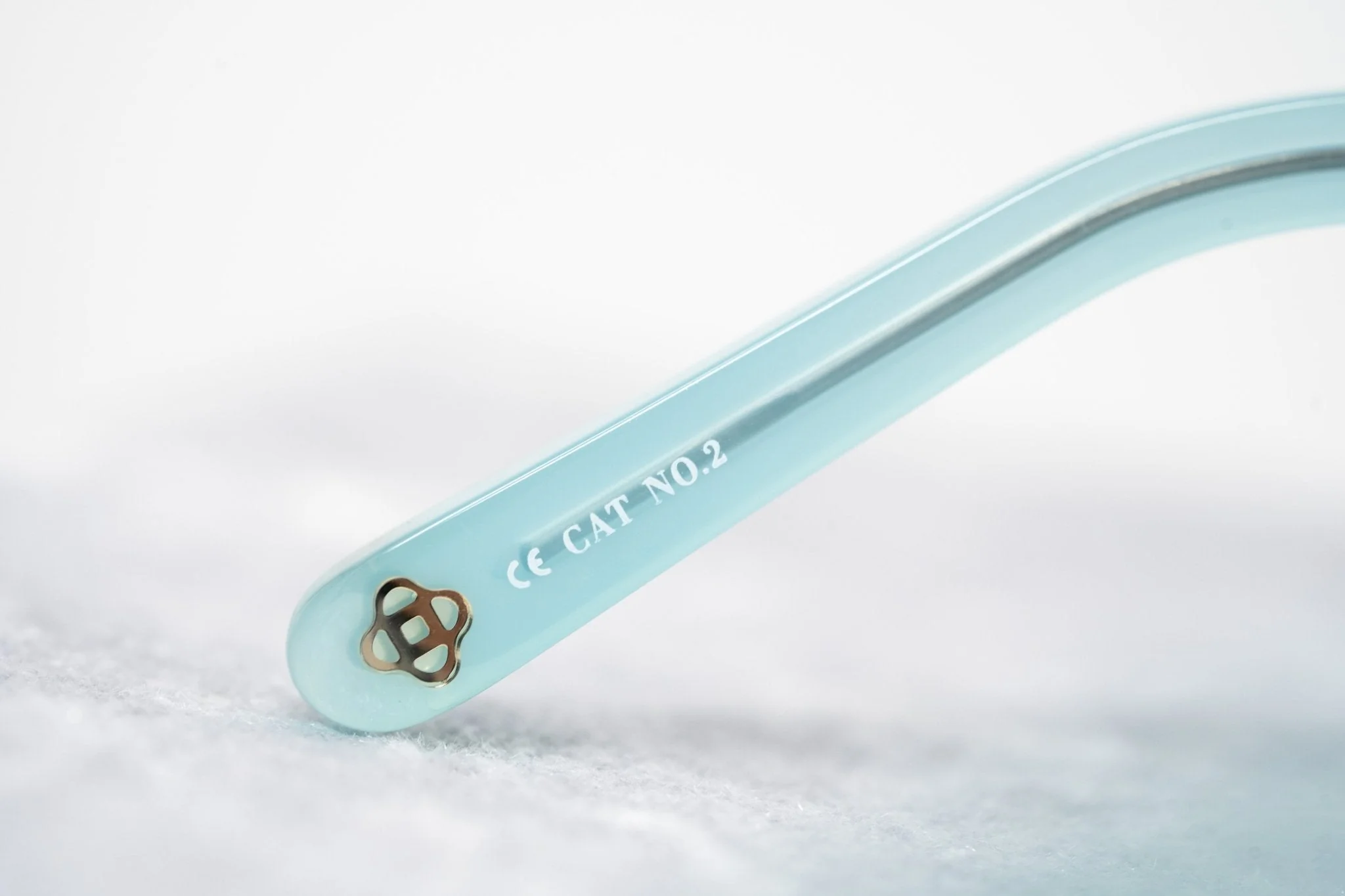 Oscar De La Renta Sunglasses Oversized Aqua and Grey - Image 14
