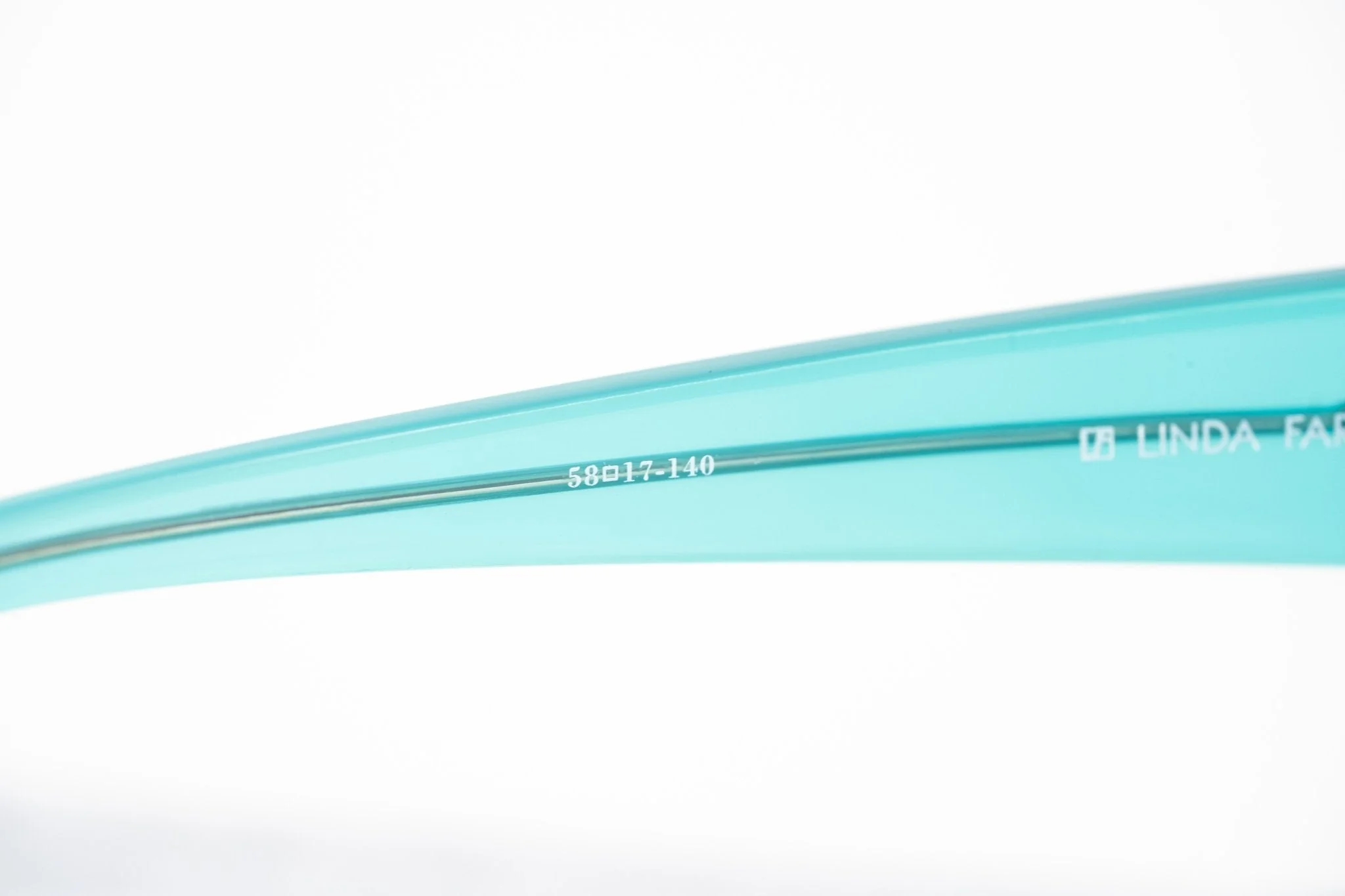 Oscar De La Renta Sunglasses Oversized Spearmint and Purple - Image 13