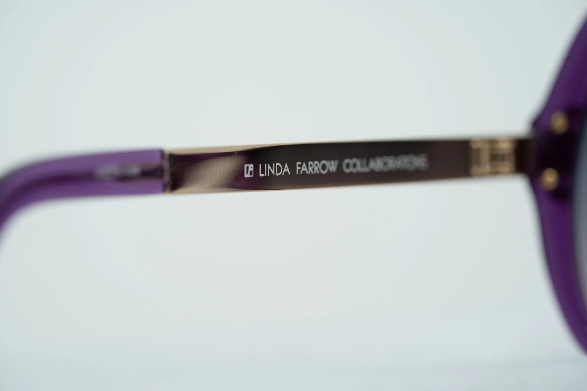 Oscar De La Renta Sunglasses Oversized Purple and Grey - Image 11