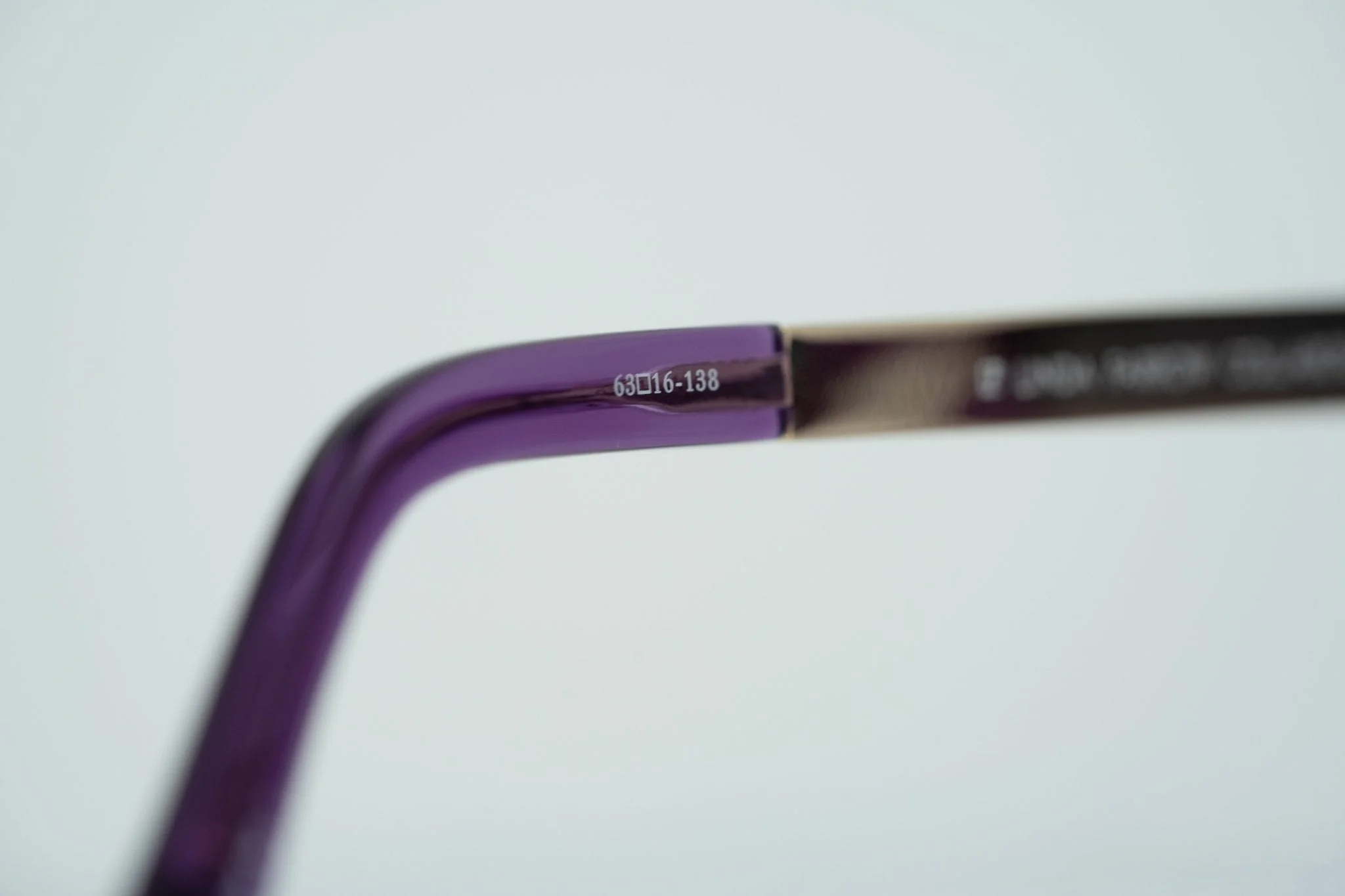 Oscar De La Renta Sunglasses Oversized Purple and Grey - Image 12