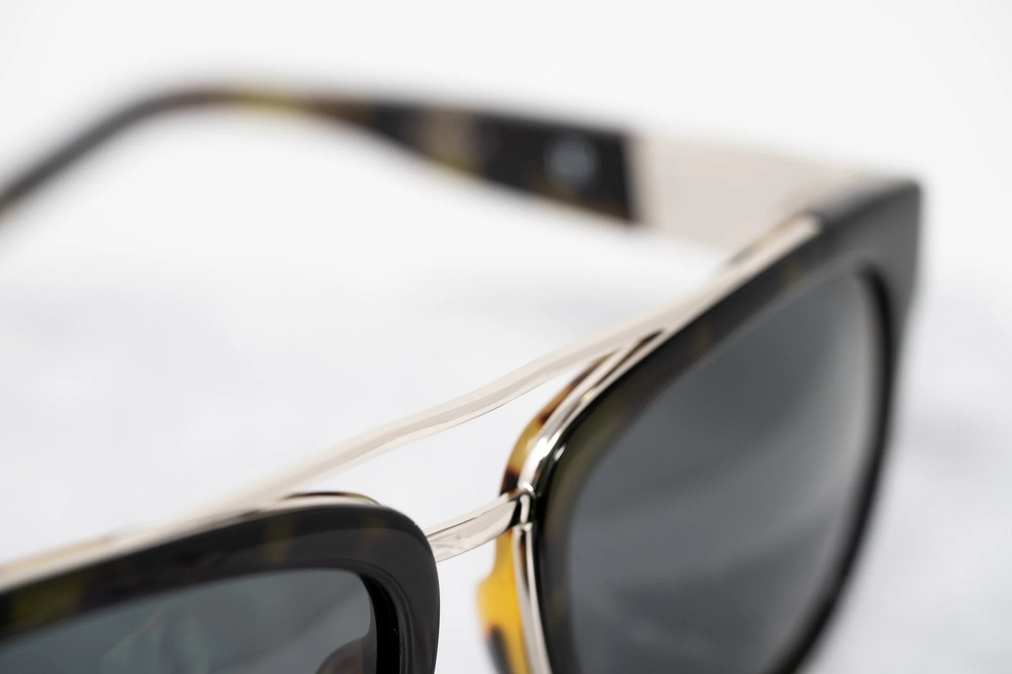 Phillip Lim Men's Sunglasses Rectangular Tortoiseshell and Fog Green - Image 8