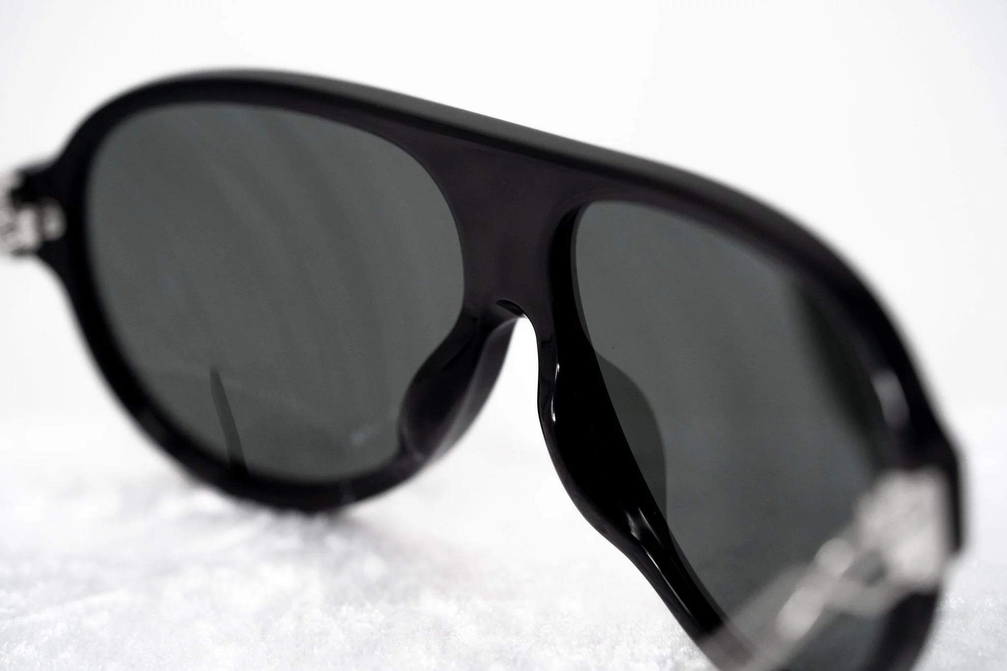 Prabal Gurung Sunglasses Black and Grey - Image 7