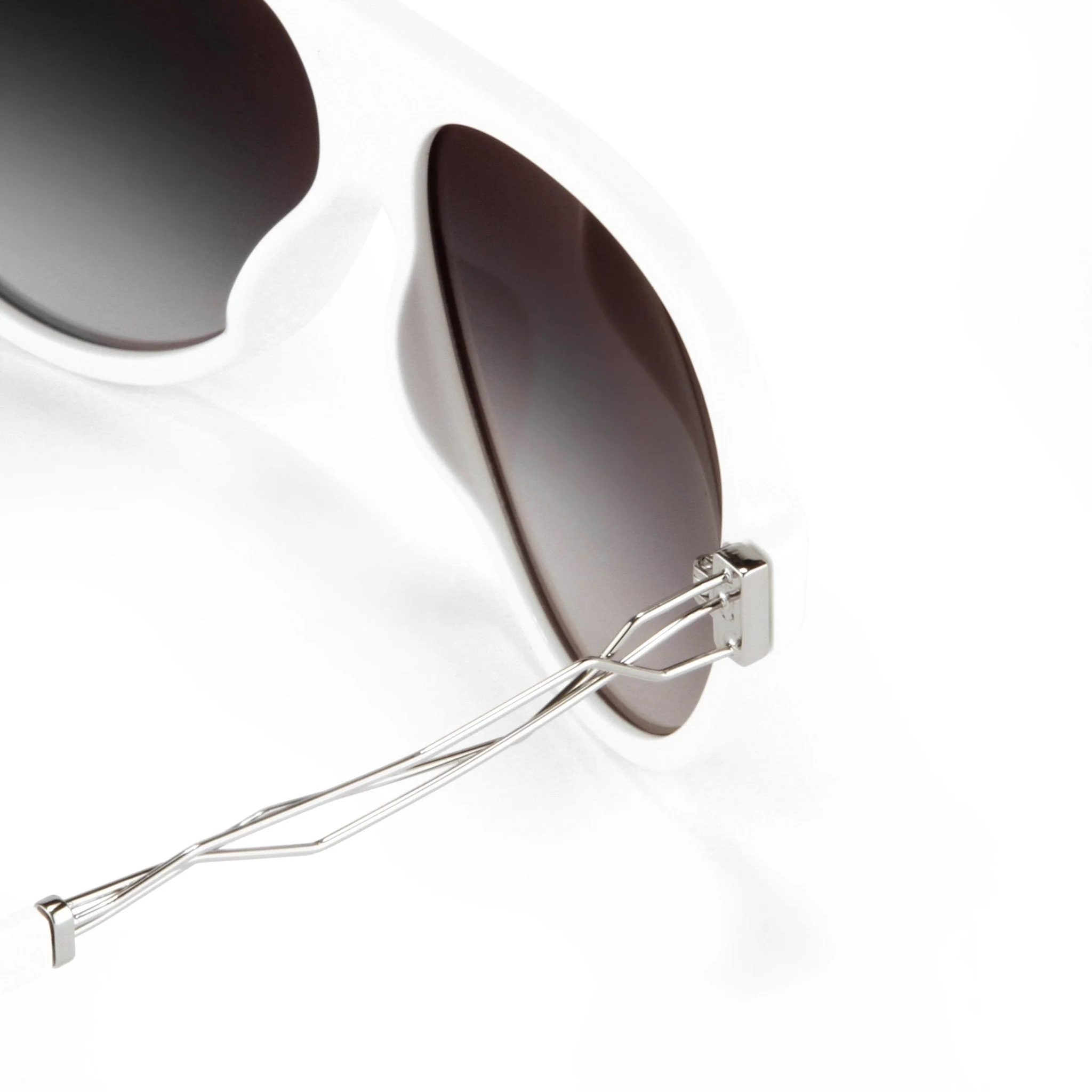 Prabal Gurung Sunglasses White and Grey - Image 2
