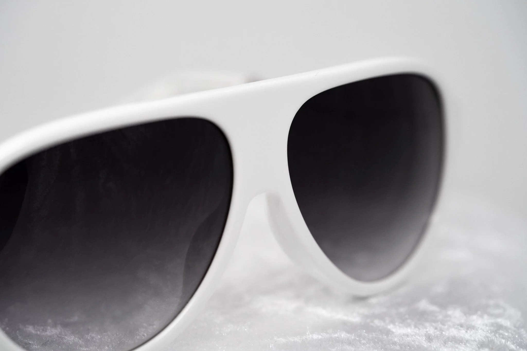 Prabal Gurung Sunglasses White and Grey - Image 8