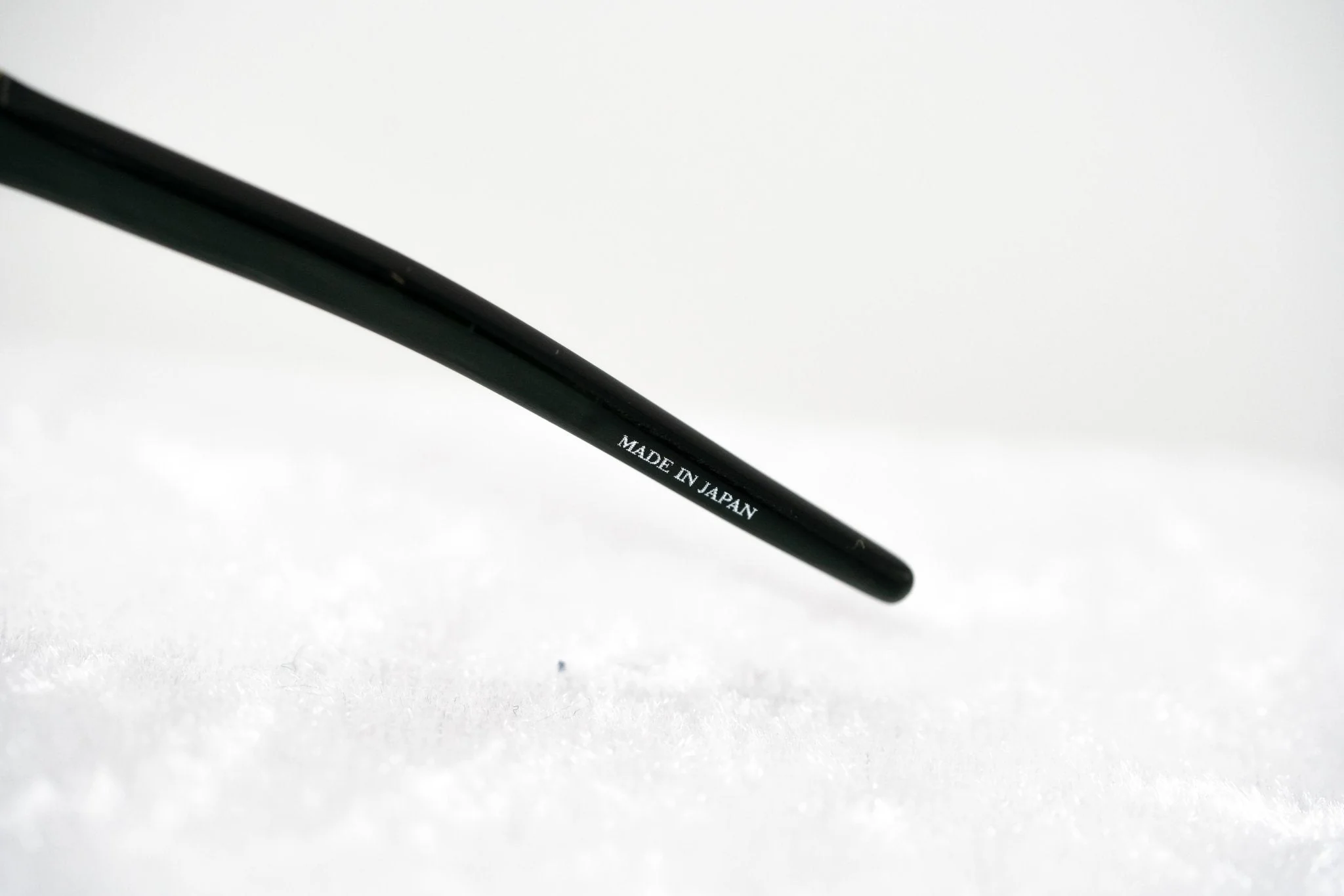 Prabal Gurung Sunglasses Oversized Black and Silver - Image 11
