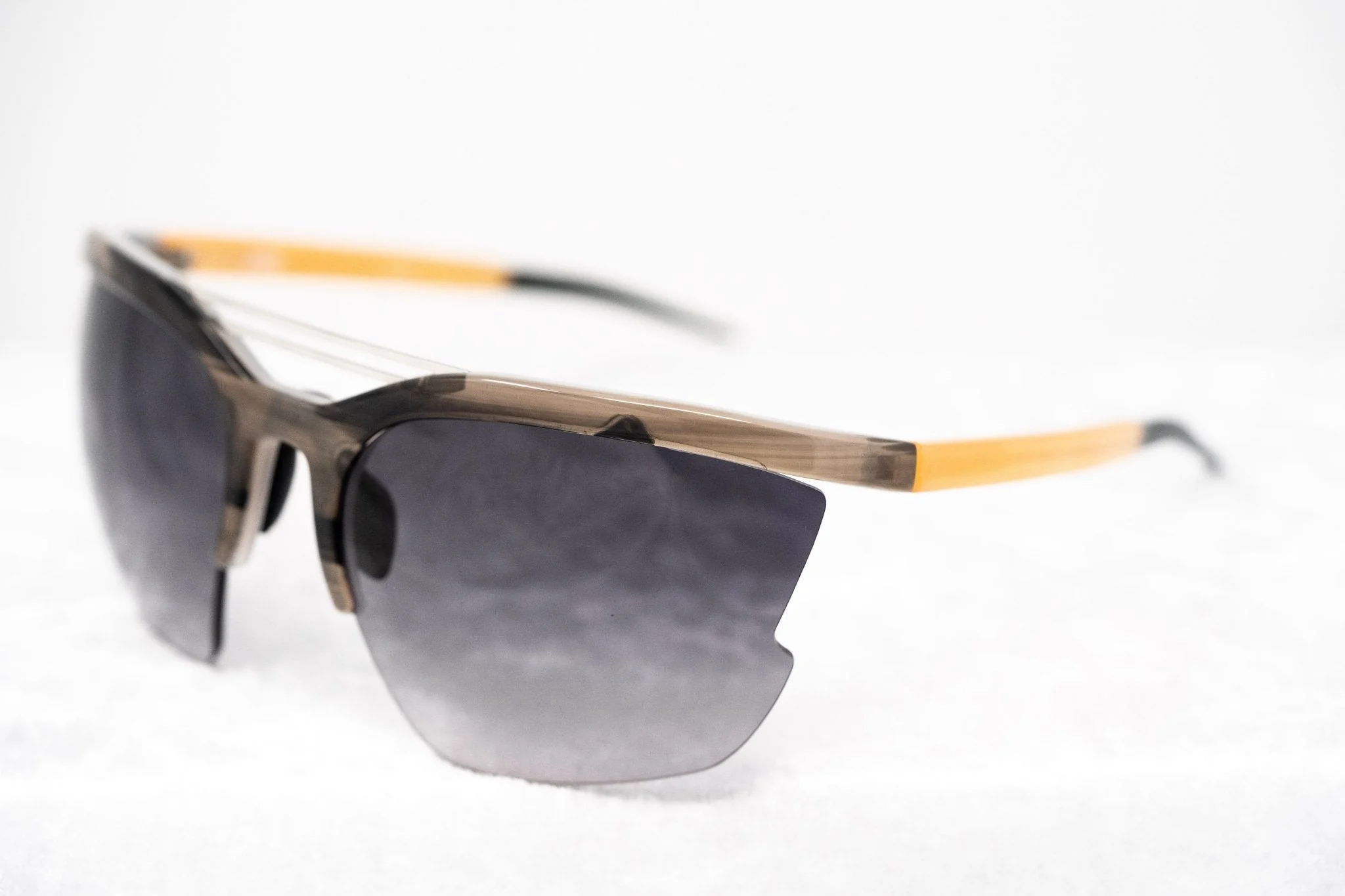 Prabal Gurung Sunglasses Special Grey Horn and Grey Gradient - Image 5