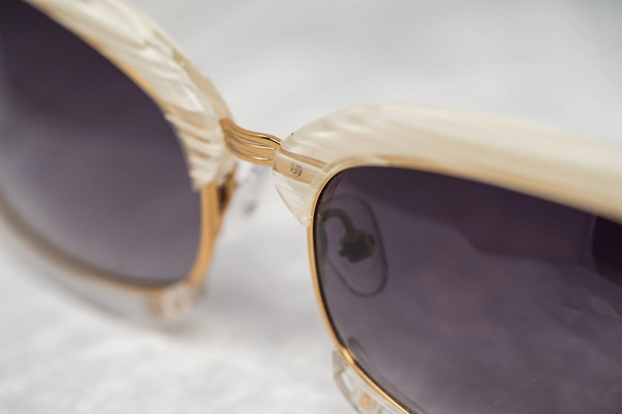 Prabal Gurung Sunglasses Rectangular White and Purple - Image 6