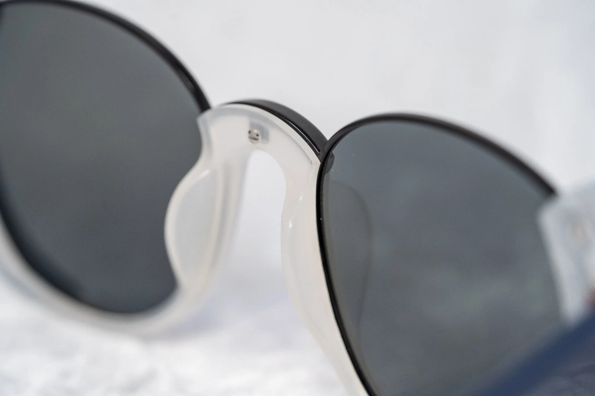 Prabal Gurung Sunglasses Round Black and Blue - Image 12